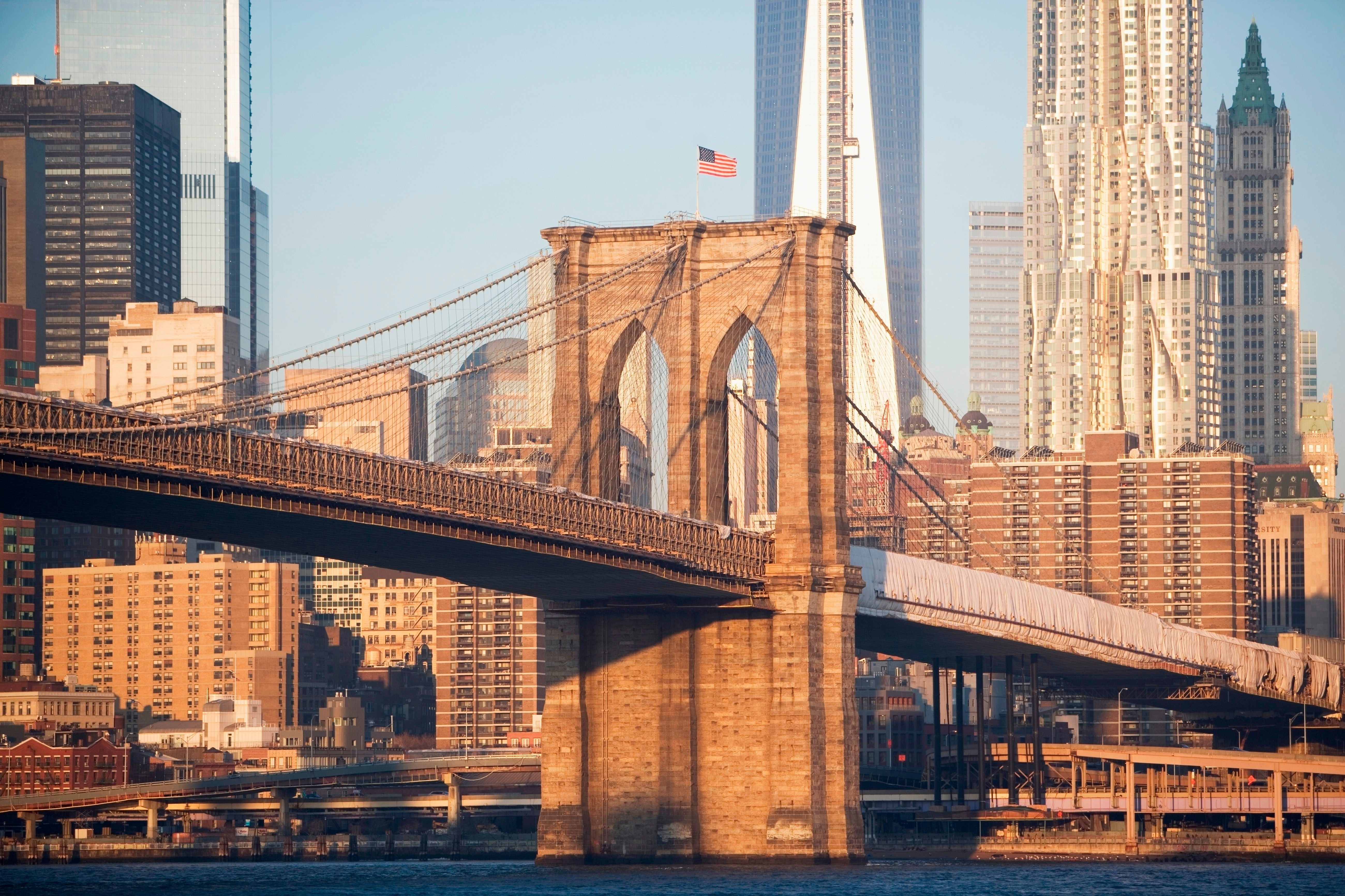 Wallpaper #66e34 Brooklyn Bridge in New York the Iconic Crossing Between Manhattan and