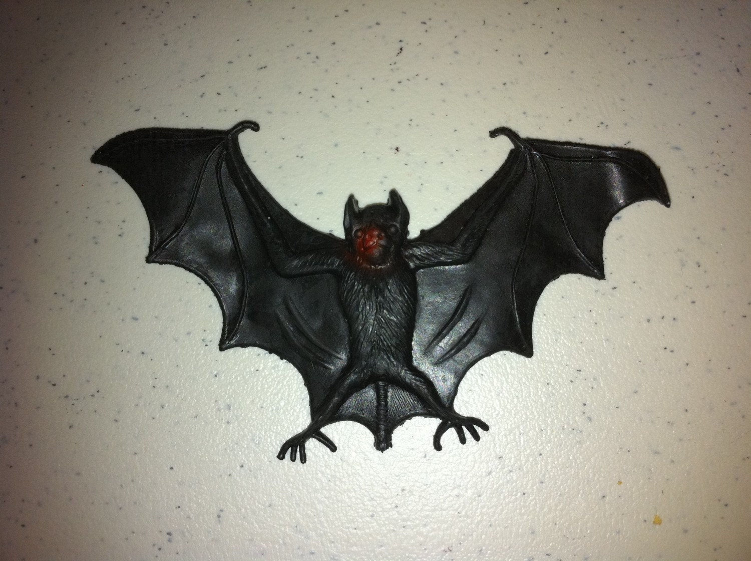 Wallpaper #hmeI95IBSpphPi3-uIae249 1970s Halloween Rubber Bat Toy 4 Inches