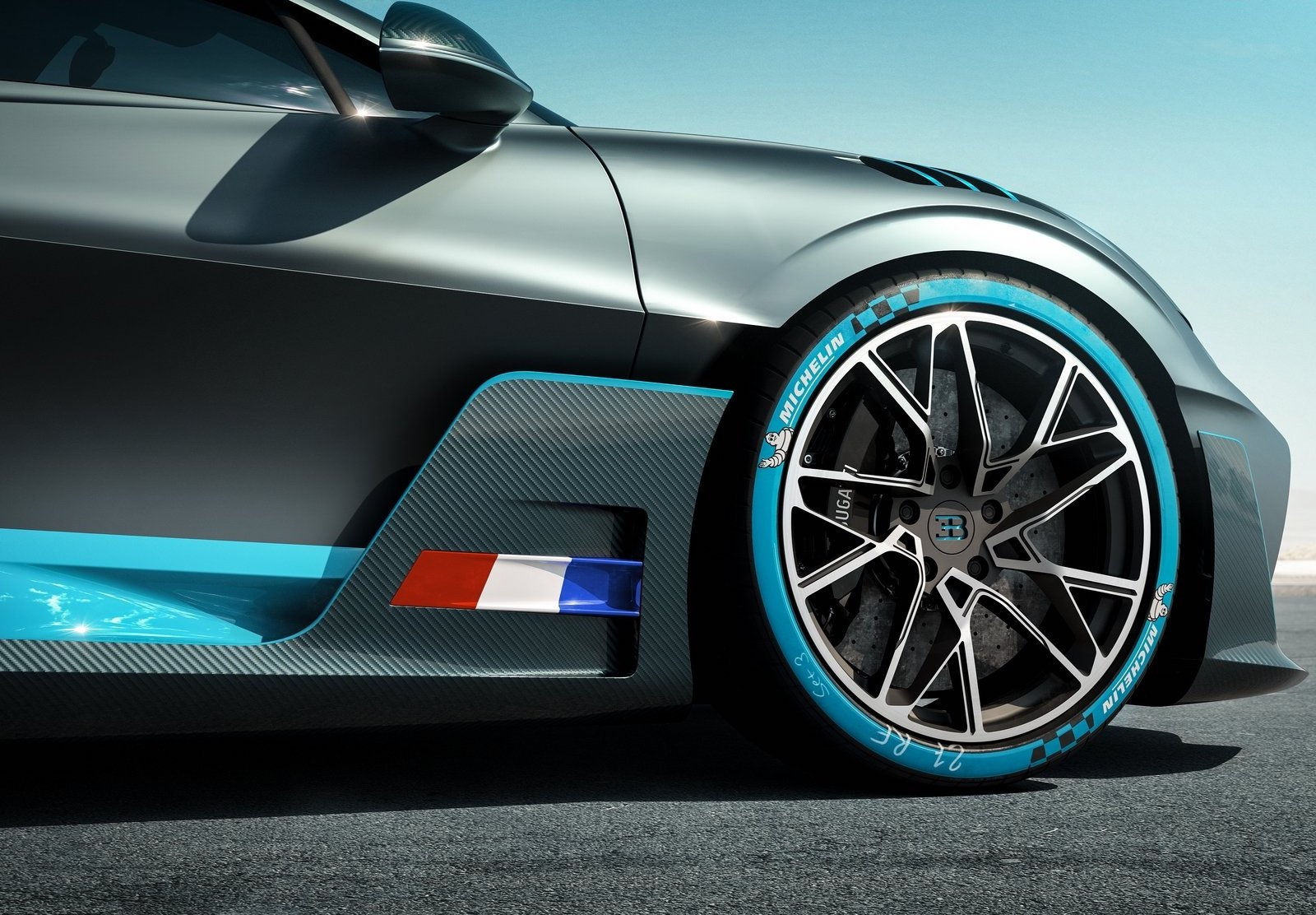 Wallpaper #OGhGGZMBSpphPi3-Uhb9533 Bugatti Divo Wheels