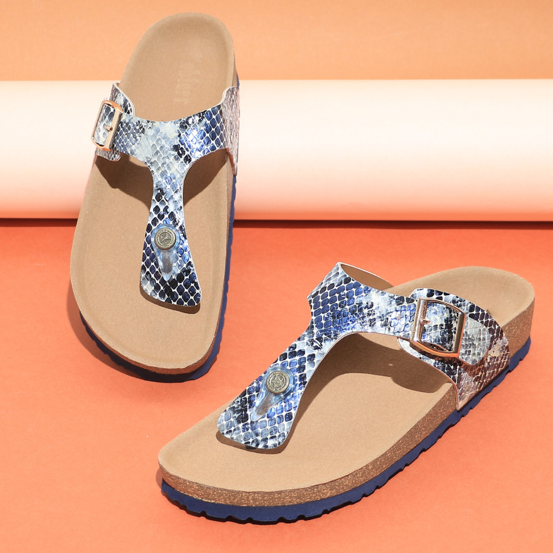 Wallpaper #s2dM9ZIBSpphPi3-Q36y309 Womens Textured T Strap in Blue Koblerr