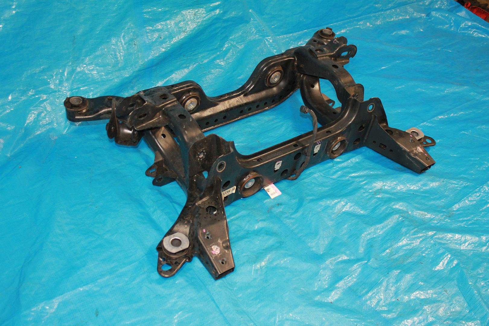 Wallpaper #iz9dPJMBLiIJ4c9OTZG9105 11 14 Ford Mustang GT Factory Oem Rear Subframe Sub Frame Cradle 12 13