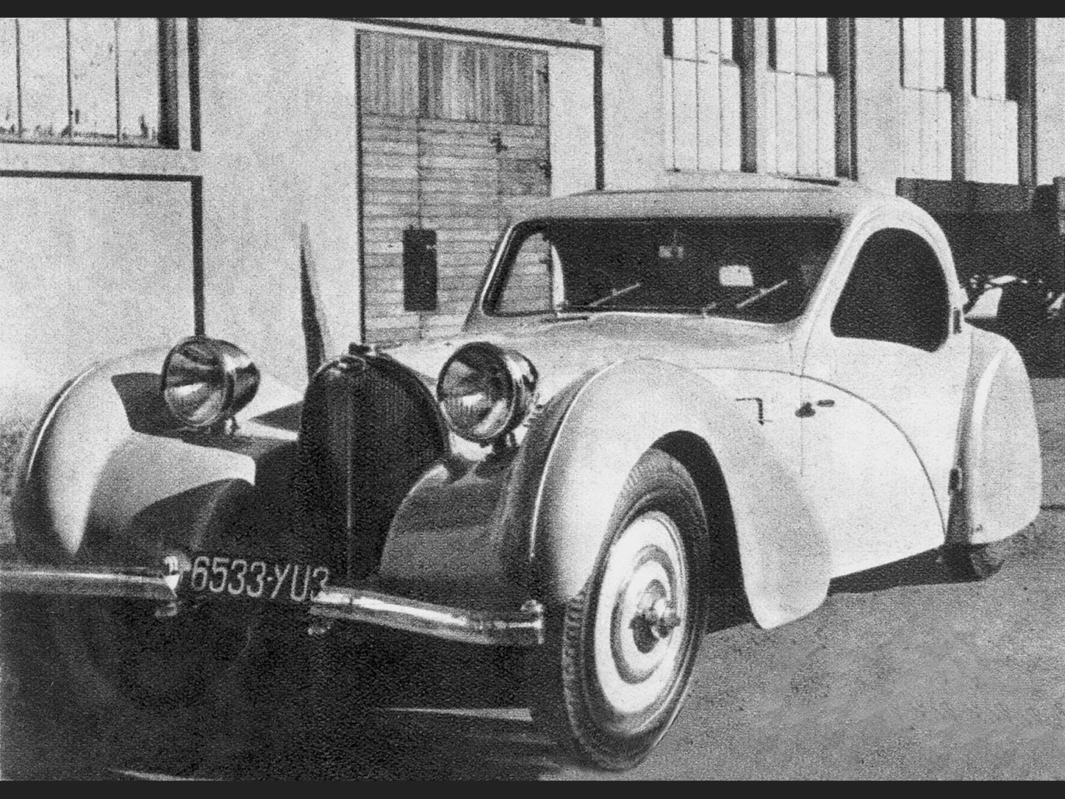 Wallpaper #a7gu3JIBJvJKYCmEdvp7165 The Incredible 1936 Bugatti Type 57s Atalante