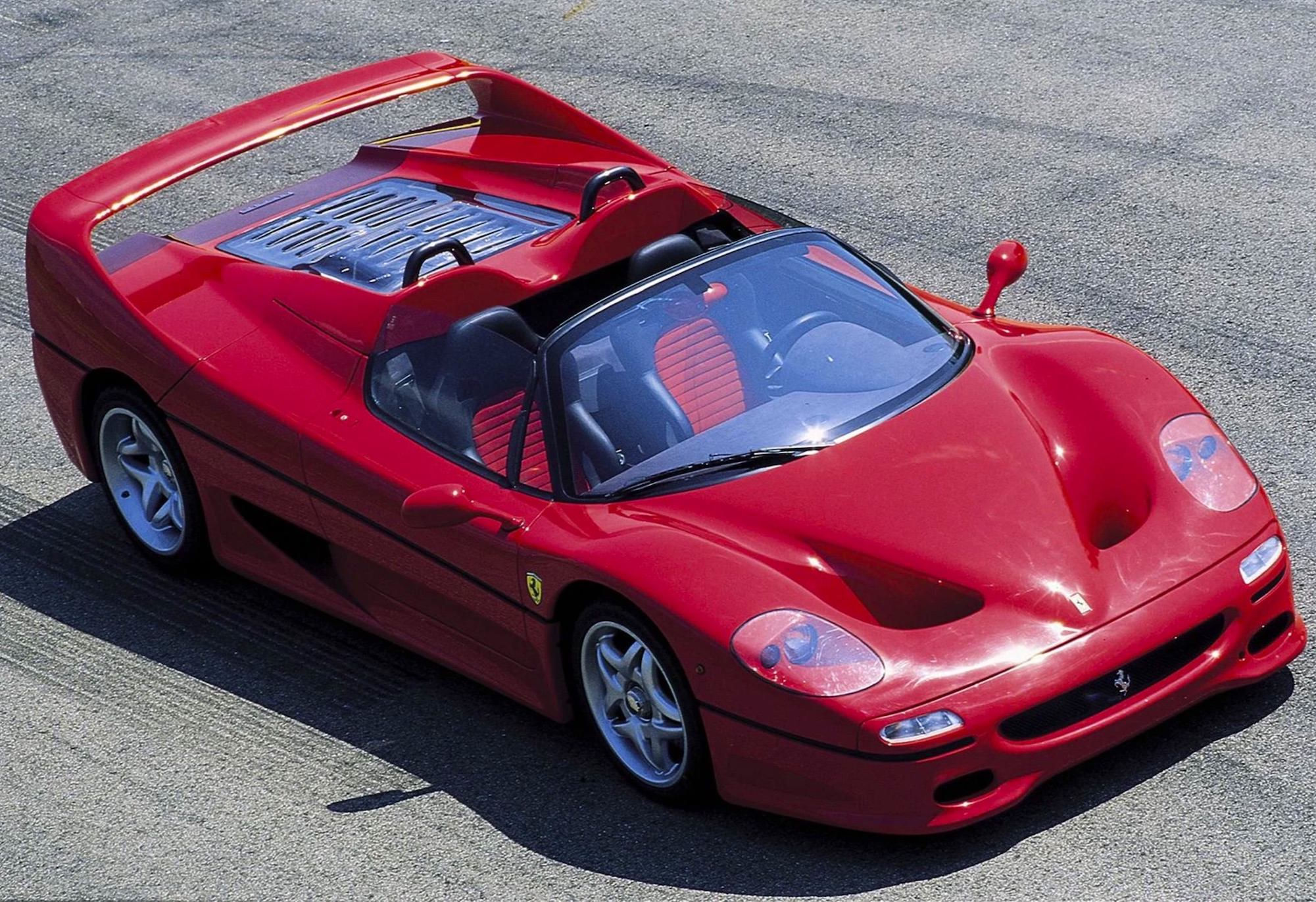 Wallpaper #Y2gHG5MBSpphPi3-9R5h38 New Old Stock a Ferrari F50 Crankcase with the Factory Crate