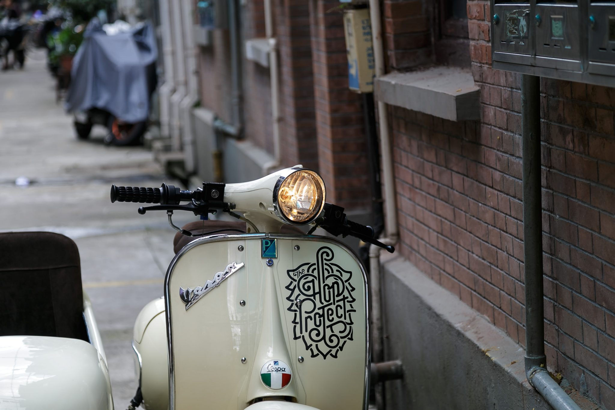 Wallpaper #wuqLUpMBlwTYPL18Cgn-384 Shanghai Customs 100 Electric Sidecar Scooter