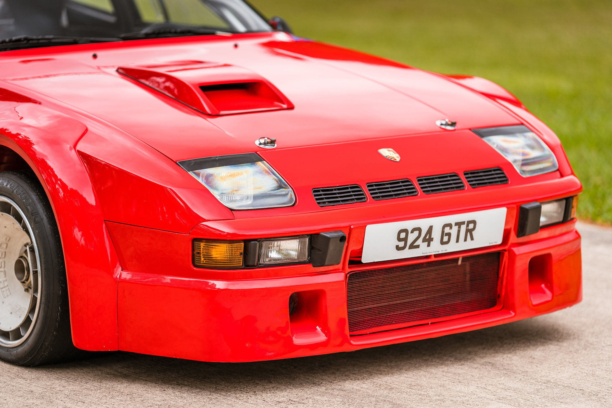 Wallpaper #irhm2pIBJvJKYCmEdPG-78 Porsche 924 Carrera GTR 1 of 17 Factory Built Examples