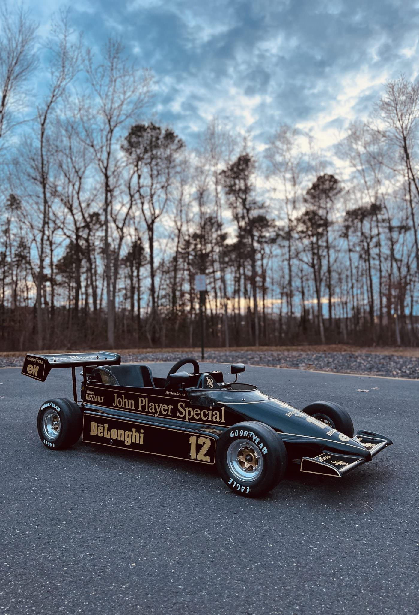 Wallpaper #lBnIKY8BtGB6xQ78w4mb12 For Sale a Lotus Renault 98t Style Go Kart