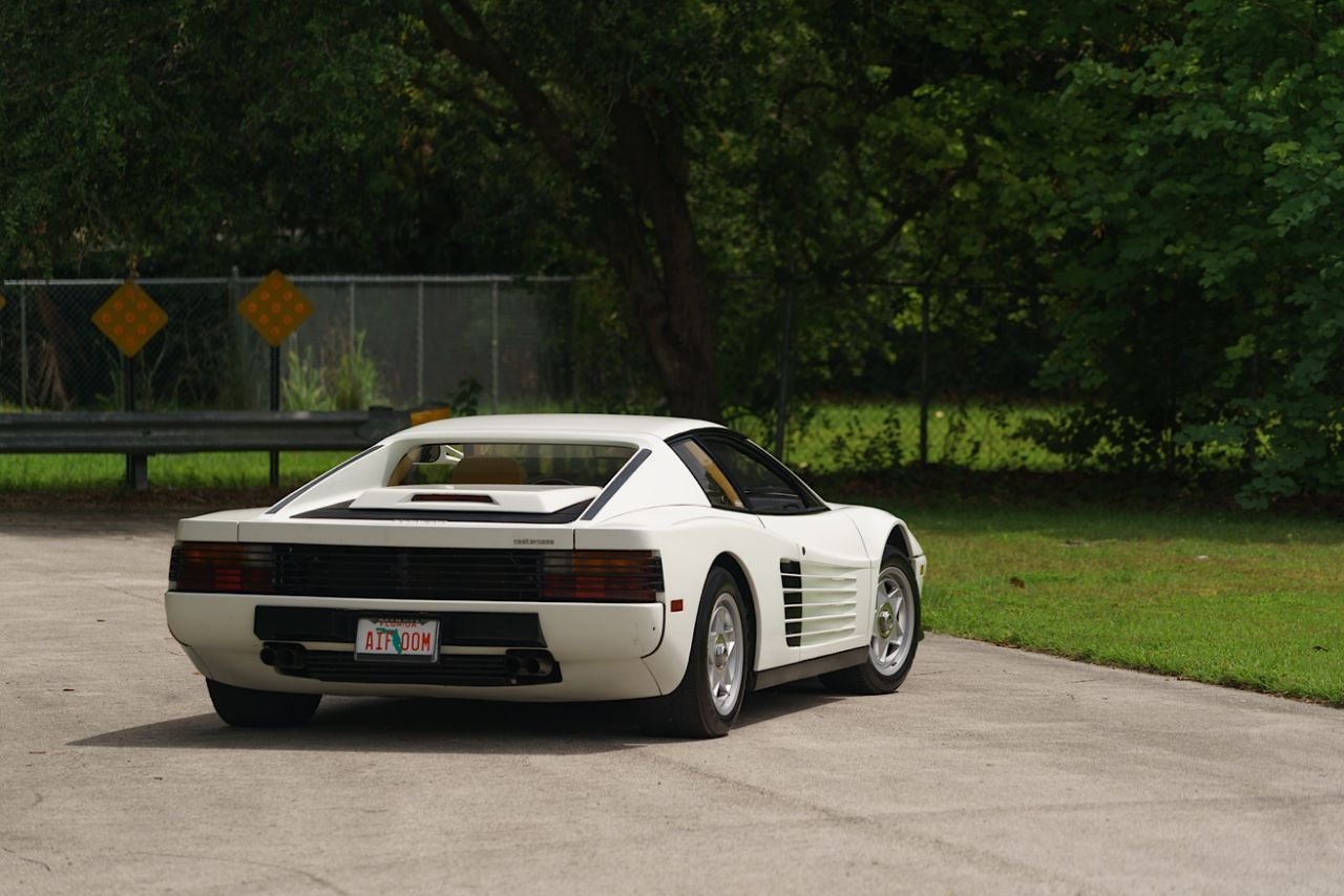 Wallpaper #L_AJf5cBi4JM6agGmiBh22 The Miami Vice Ferrari Testarossa