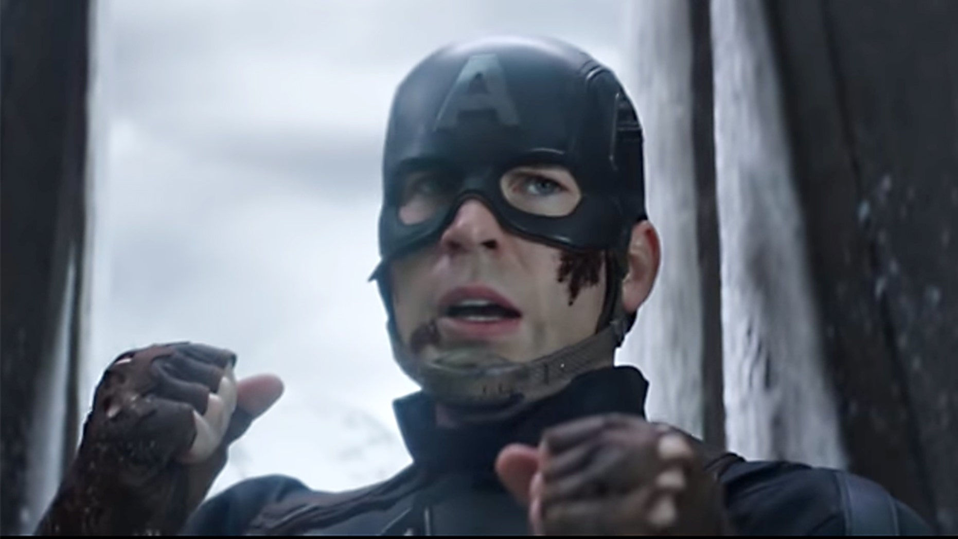 Wallpaper #9-qXVZMBlwTYPL18nA0s144 Chris Evans Seems to Bid Farewell to Captain America It Was an
