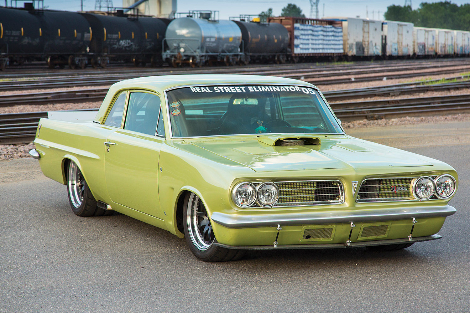 Wallpaper #29d54 1974 Pontiac Ventura Sprint Mine Was Dark Blue with Two Tone Strips