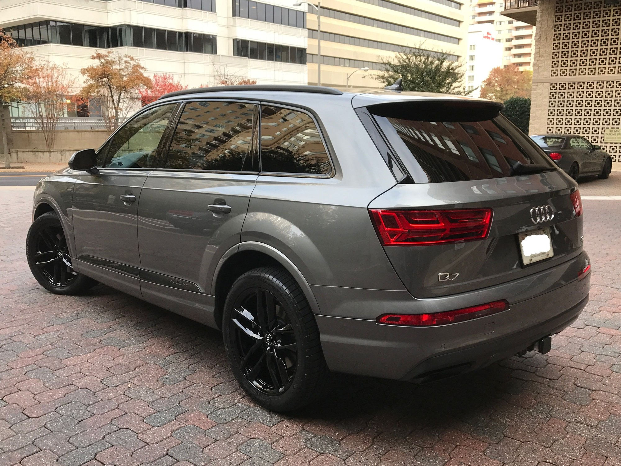 Wallpaper #RWcH7JIBSpphPi3-3lBs34 Completed New 2018 Audi Q7 Prestige Luxury Bop Graphite Gray with