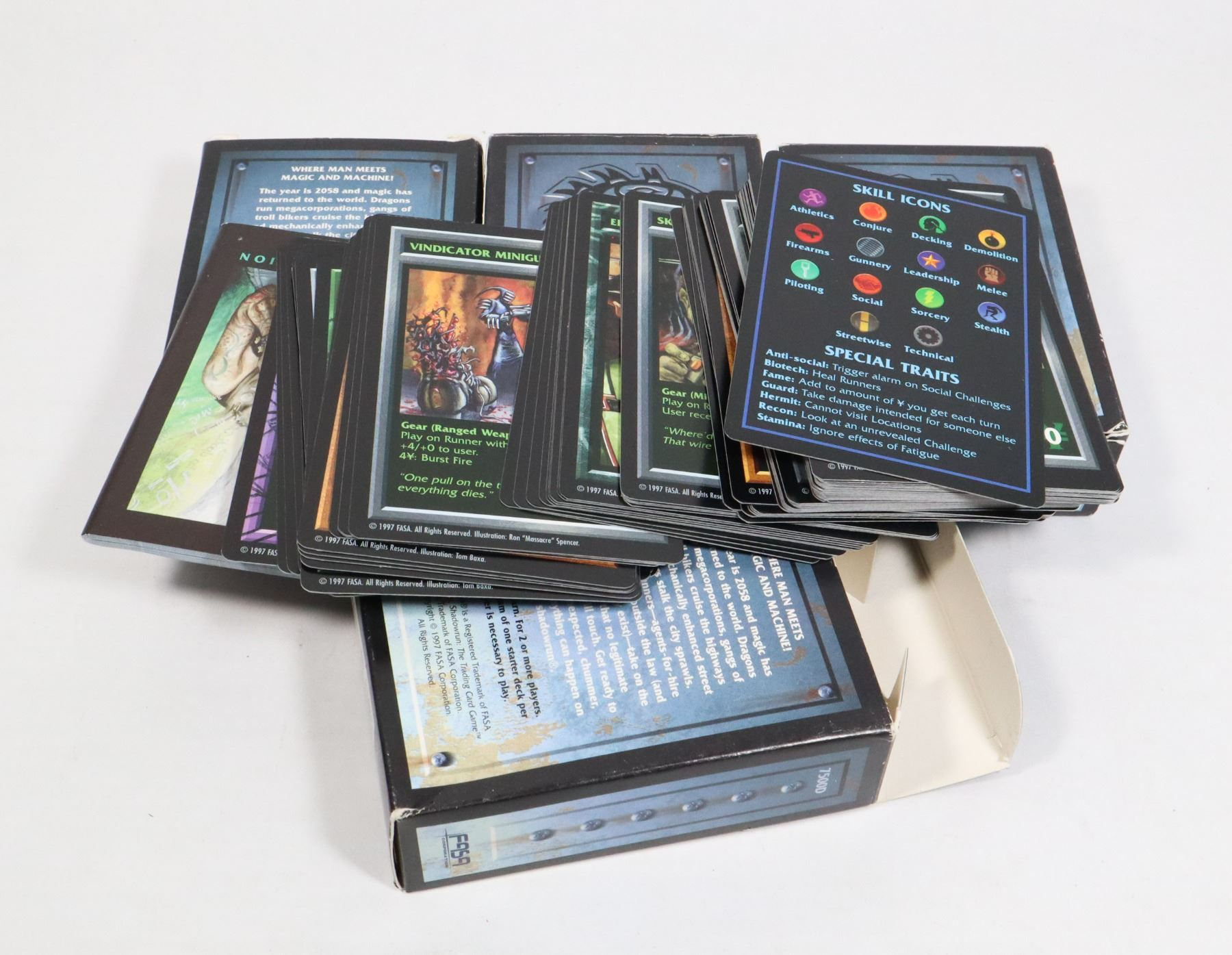 Wallpaper #8xkwAo8BtGB6xQ78z0lh54 741 Lot of 4 Shadowrun Card Game Decks