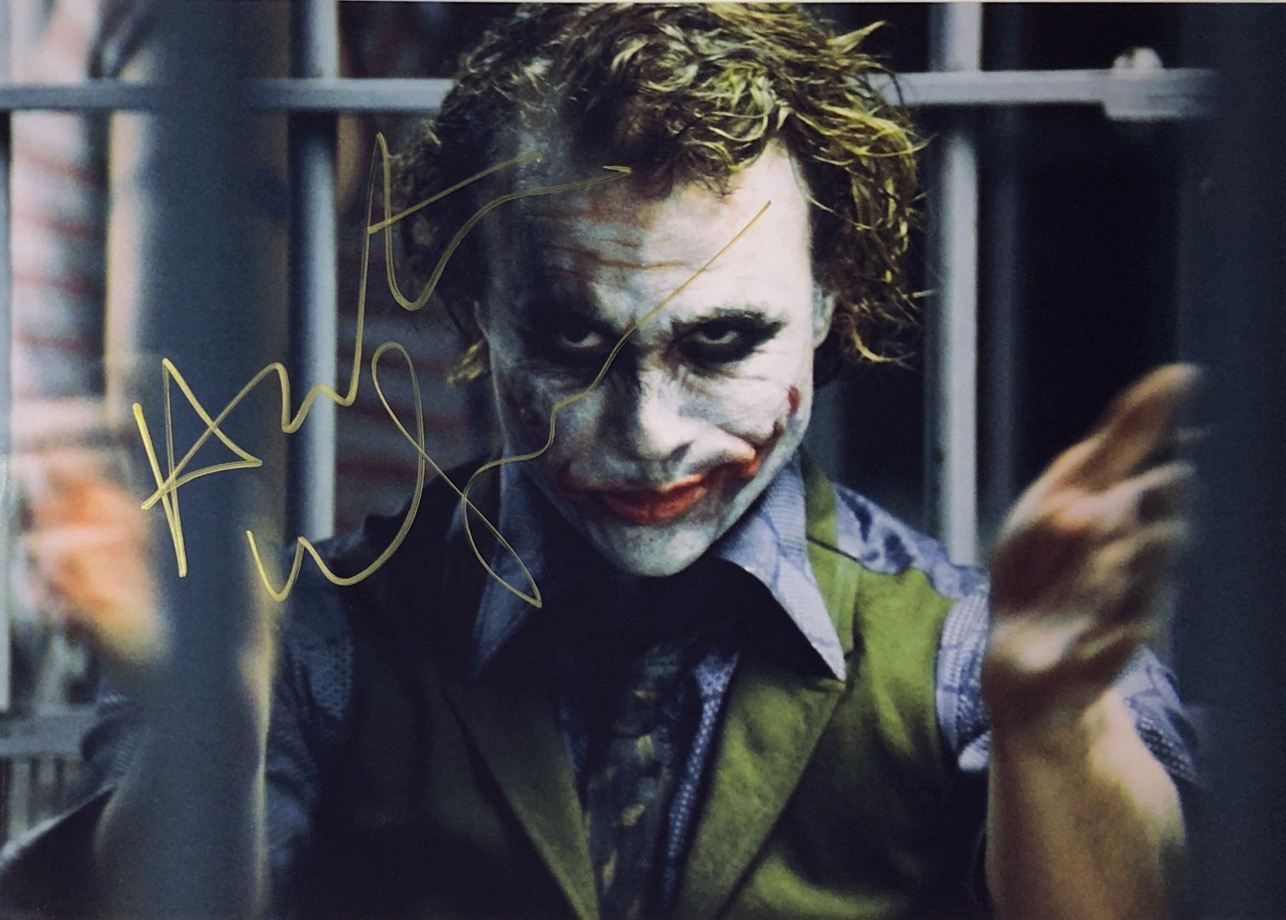 Wallpaper #6xqXUZMB1yWOL4qgNIF3122 Joker Photo Heath Ledger Autographed Signed