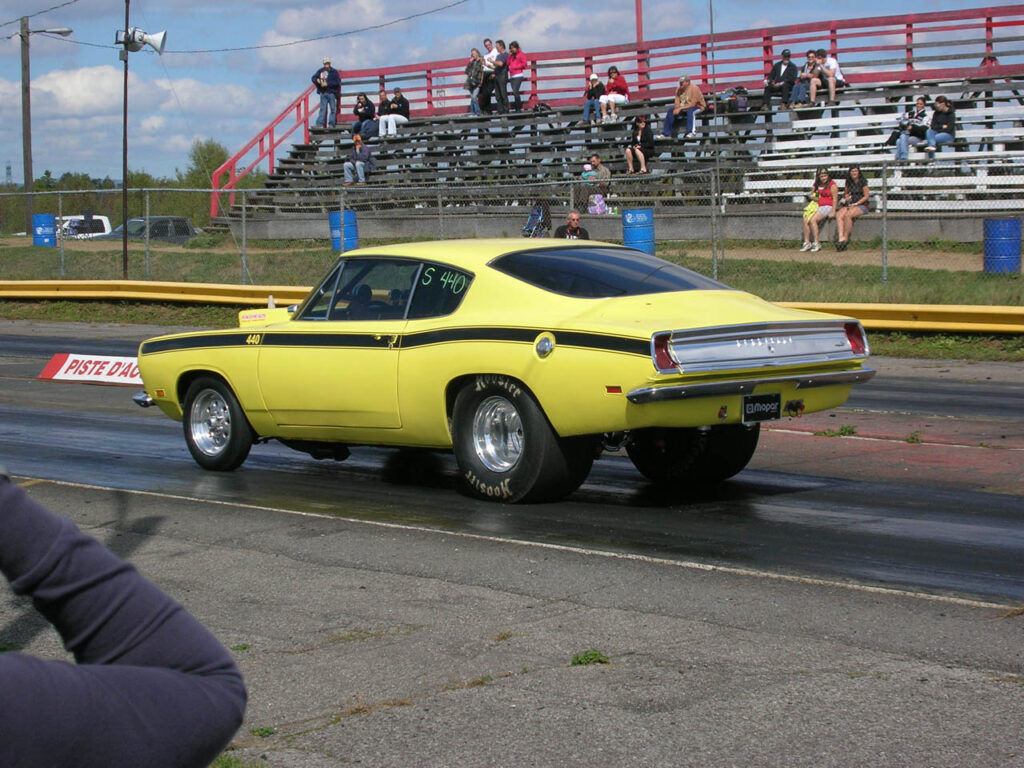Wallpaper #23Q1yI4B_8f4nGFaknLu56 40 Iconic Mopar Muscle Cars That Tore Up the Roads