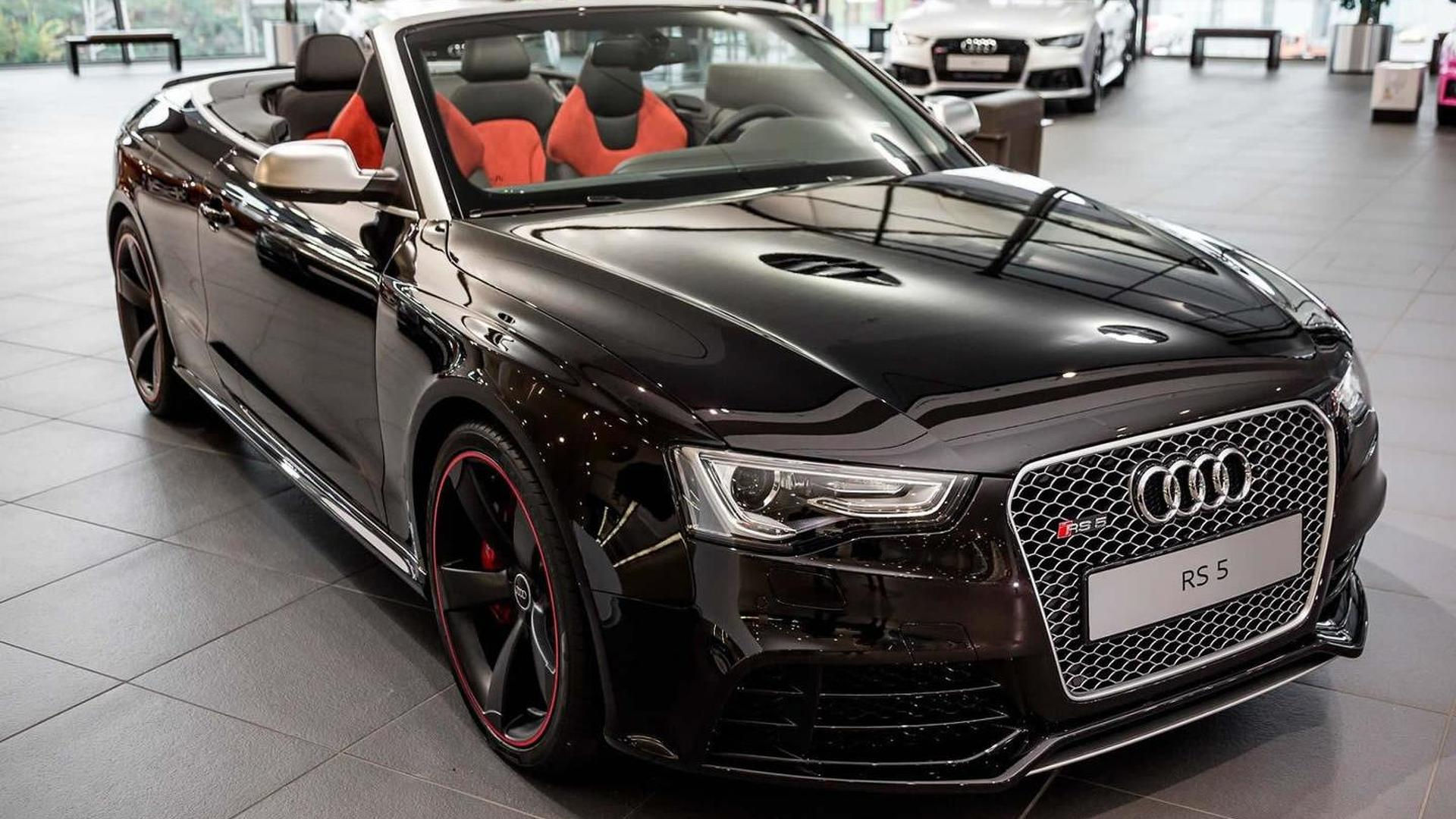 Wallpaper #agNxY5MBpyOg8YnE6NWR31 Rs5 Cabriolet in Ruby Black Metallic Pampered with Audi Exclusive Goodies