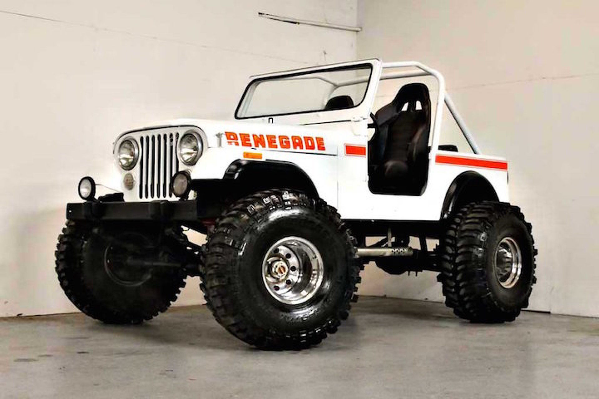 Wallpaper #XxnZO48BtGB6xQ78-rIT11 This 1980 Jeep Cj7 Renegade Restomod is the Business
