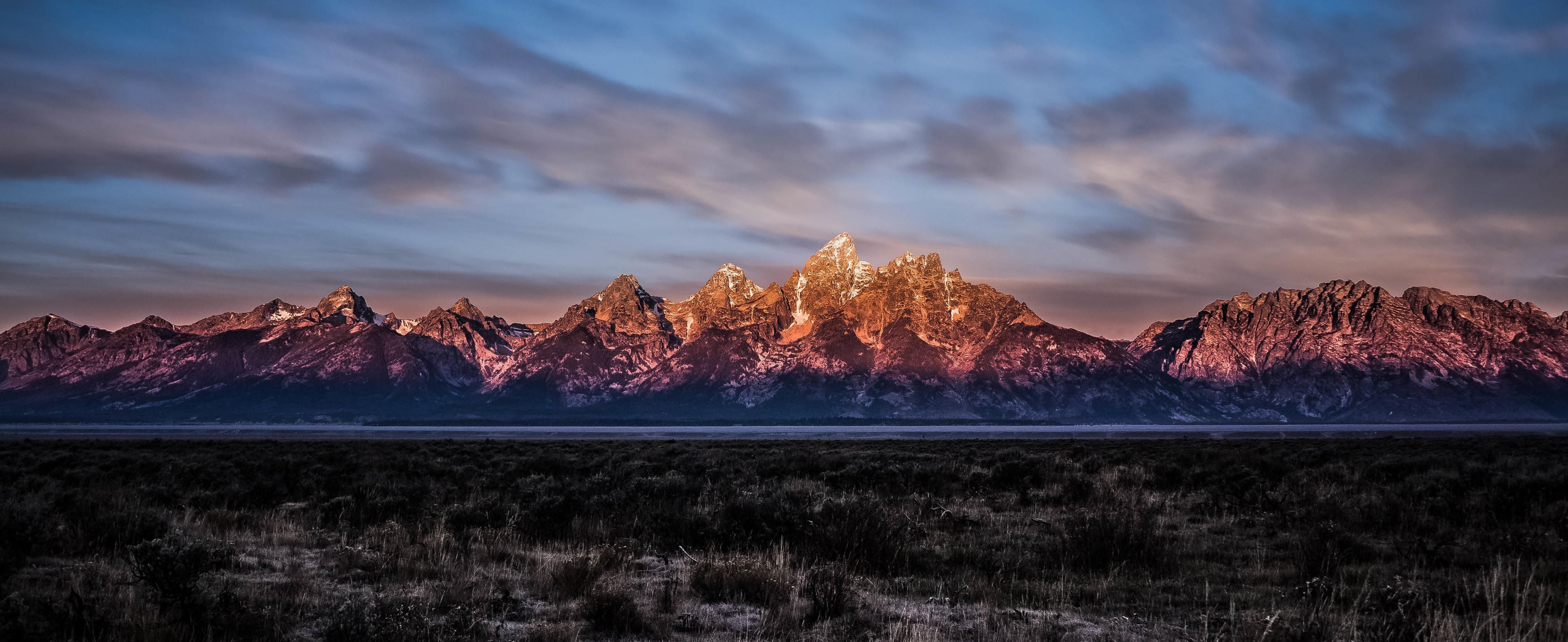 Wallpaper #s-9ES5MBMN-XEVvVNzoH98 Mountain Photography 101 Working with a Mountain Background Skylum Blog