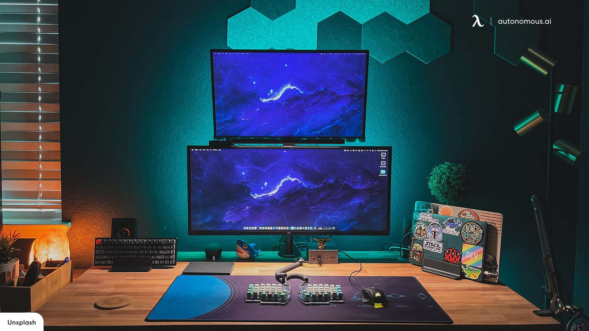 Wallpaper #9a764 21 Multi Monitor Computer Desk Setup Ideas for Tech Lovers