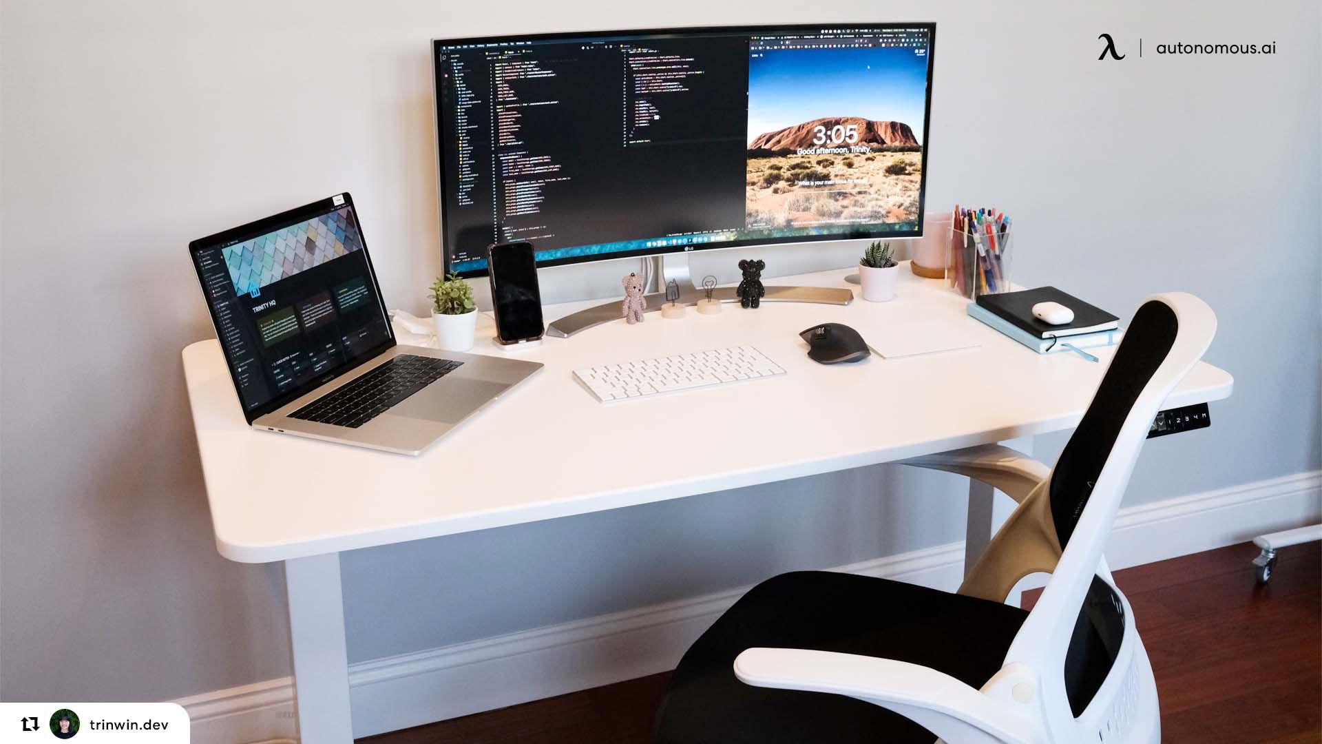 Wallpaper #9a764 21 Multi Monitor Computer Desk Setup Ideas for Tech Lovers