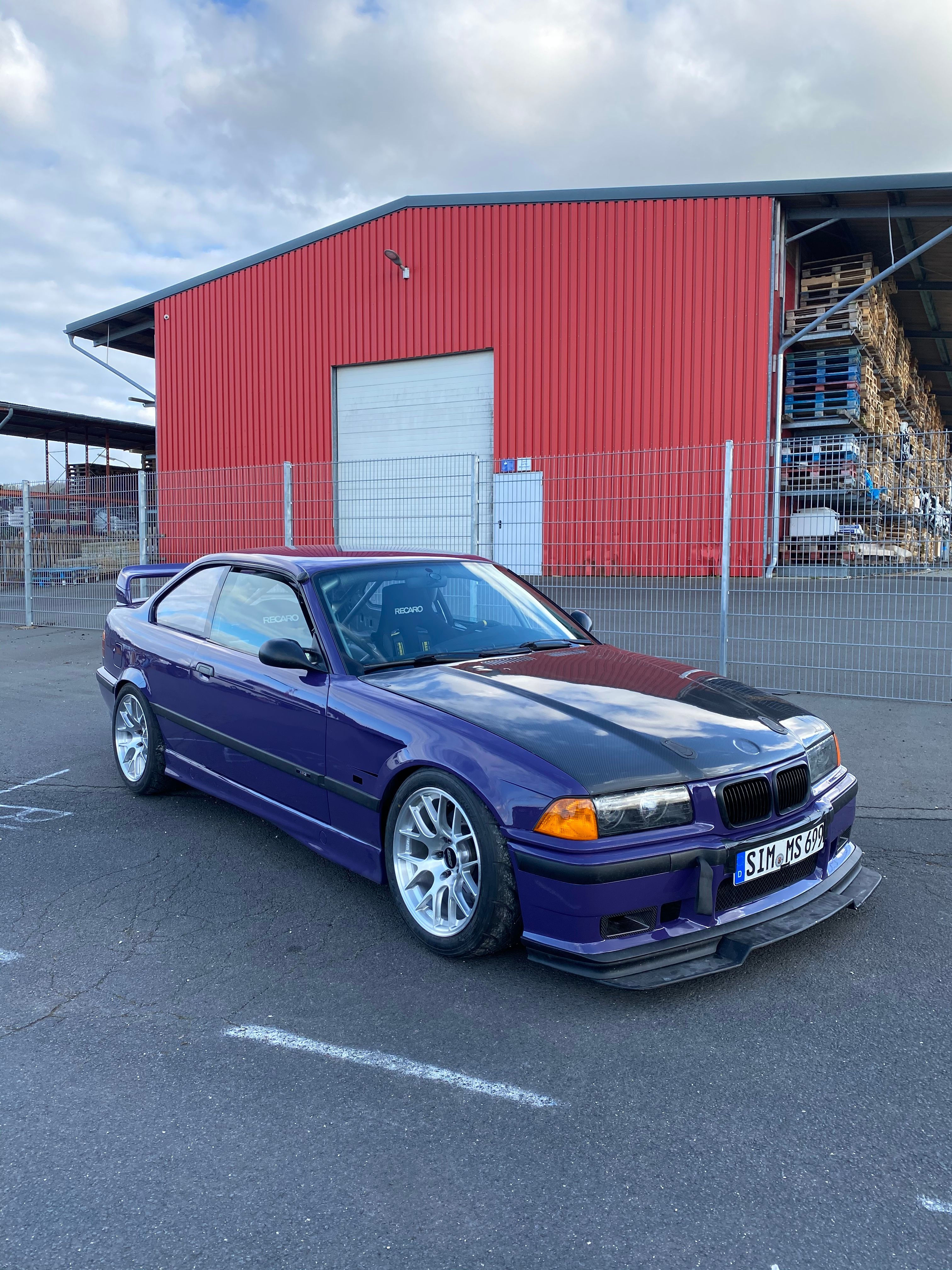 Wallpaper #DGc975IBSpphPi3-mGEb145 BMW E36 M3 with 17 Ec 7r Wheels in Brushed Clear