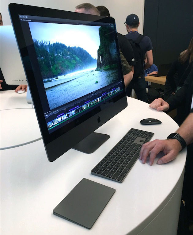 Wallpaper #HT-IPJMBLiIJ4c9Oe5Ja140 Apple Demos iMac Pro at Final Cut Pro X Creative Summit Macrumors