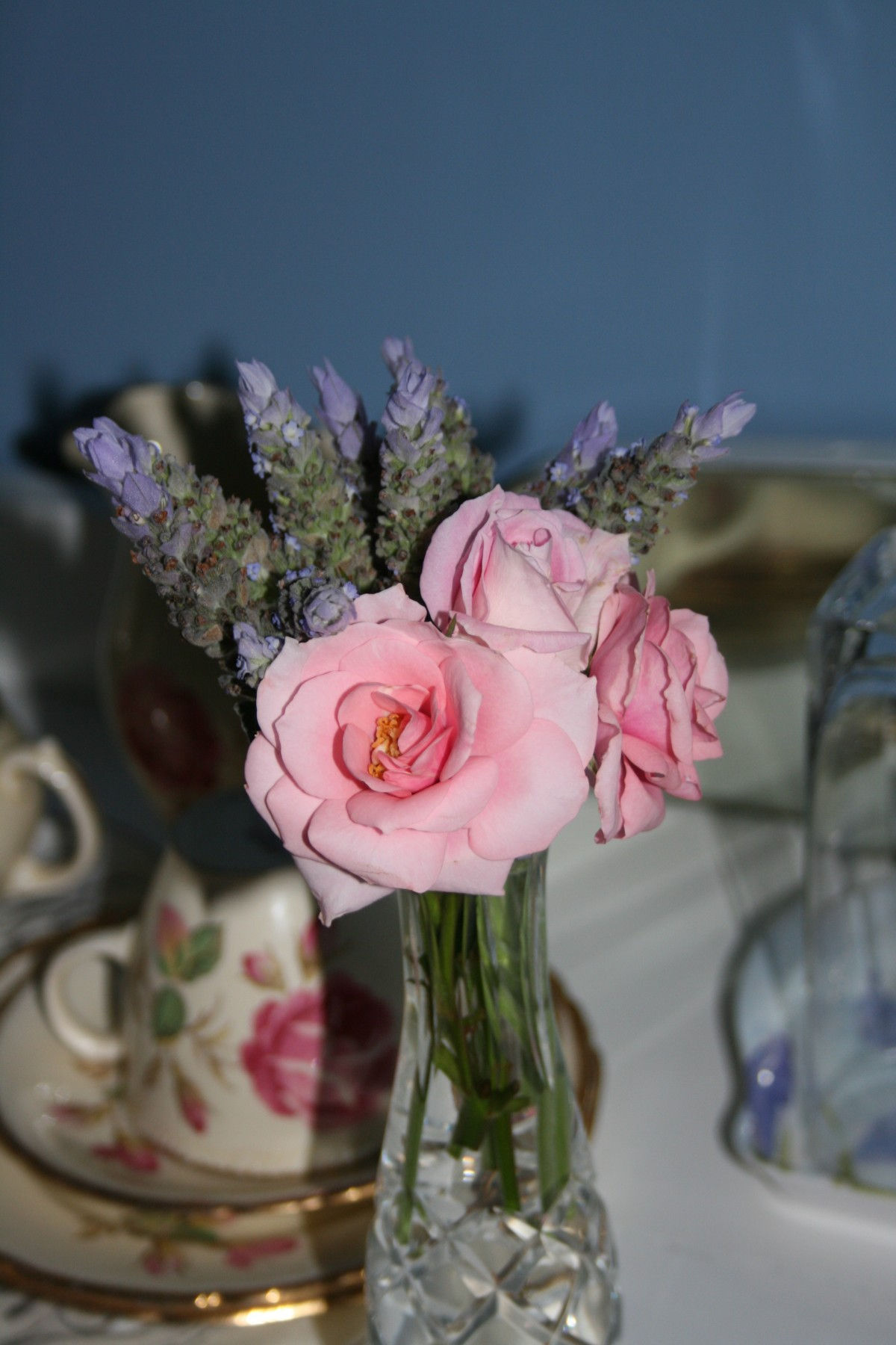 Wallpaper #7B0HLZMBlOZrFDOkWM3S343 Free Images Flower Petal Spring Bottle Still Life Roses Rose
