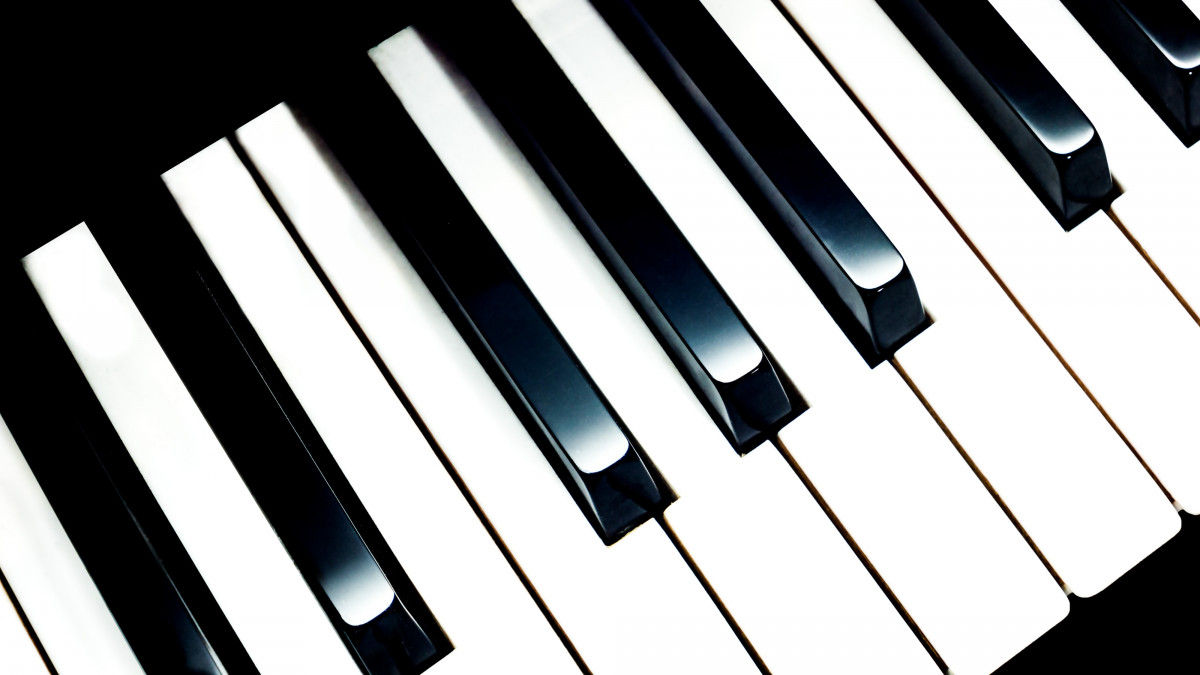 Wallpaper #v7hw2pIBJvJKYCmEjfFq421 Free Images Technology Play Concert Line Piano Musical