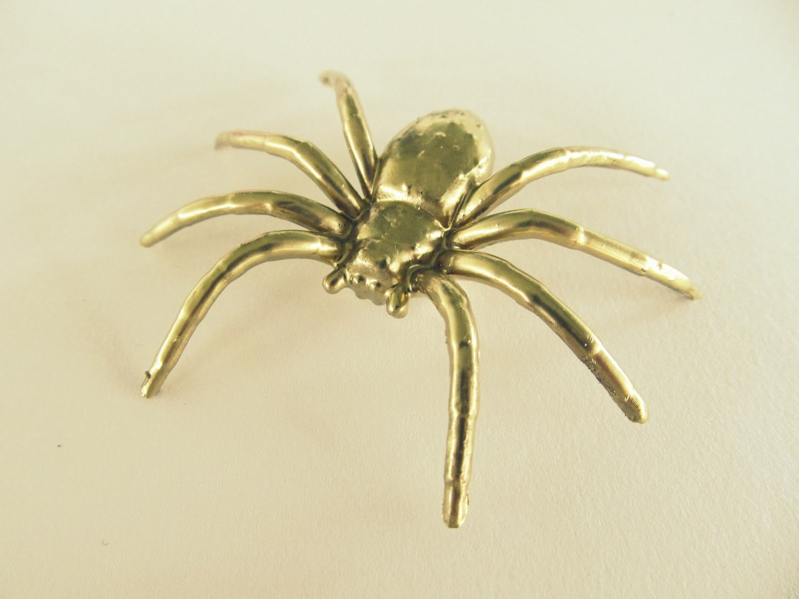 Wallpaper #wmfS65IBSpphPi3-9k4K349 Wobisobi Liquid Gold Spiders Diy