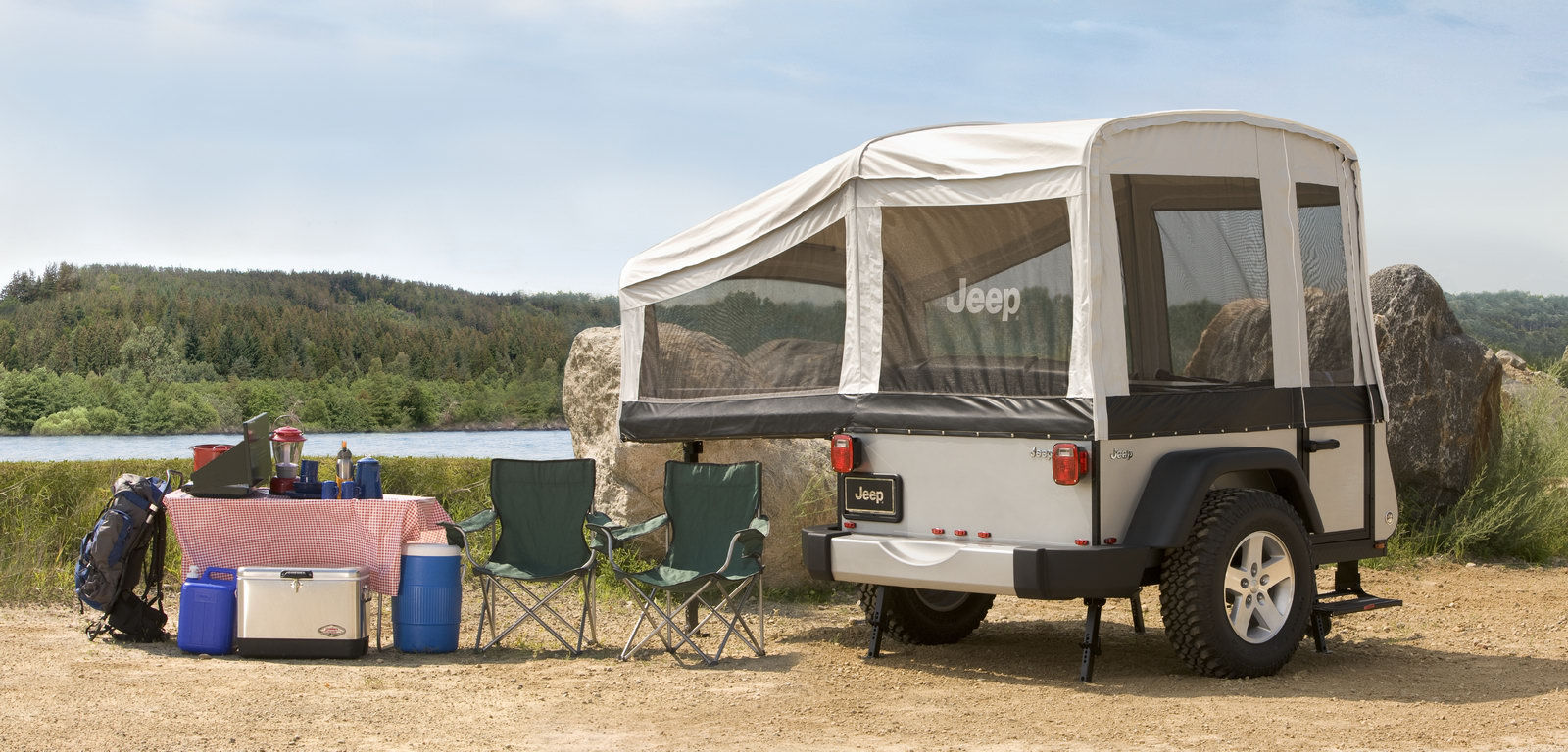 Wallpaper #P6XBNpMBVBiSkHCaC4rE33 Jeep Adds Off Road Camper Trailers to Its Portfolio