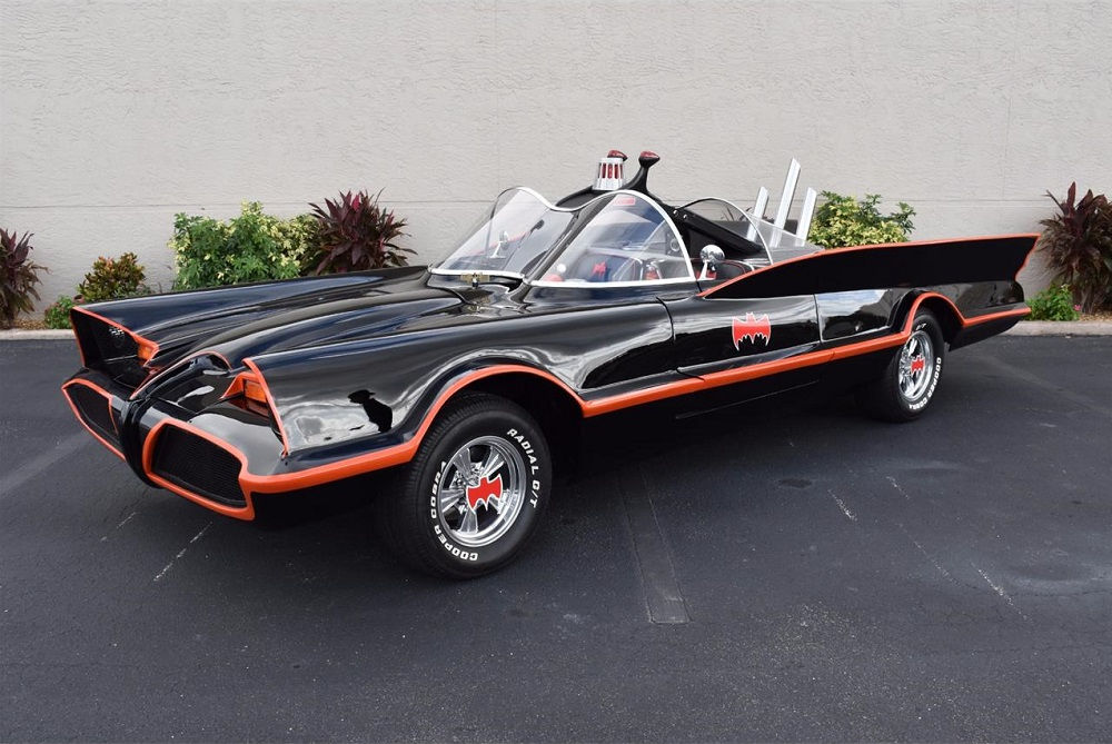 Wallpaper #zZy74pIBZHQxiYarKsFY130 Costume Not Included Custom 1966 Batmobile for Sale