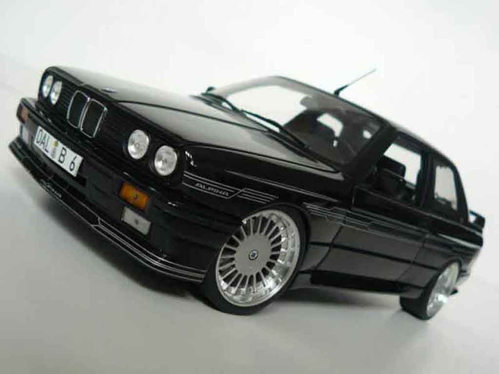 Wallpaper #52dX-ZIBSpphPi3-PYxS85 Diecast Model Cars BMW M3 E30 118 Minichamps Alpina E30 B6s