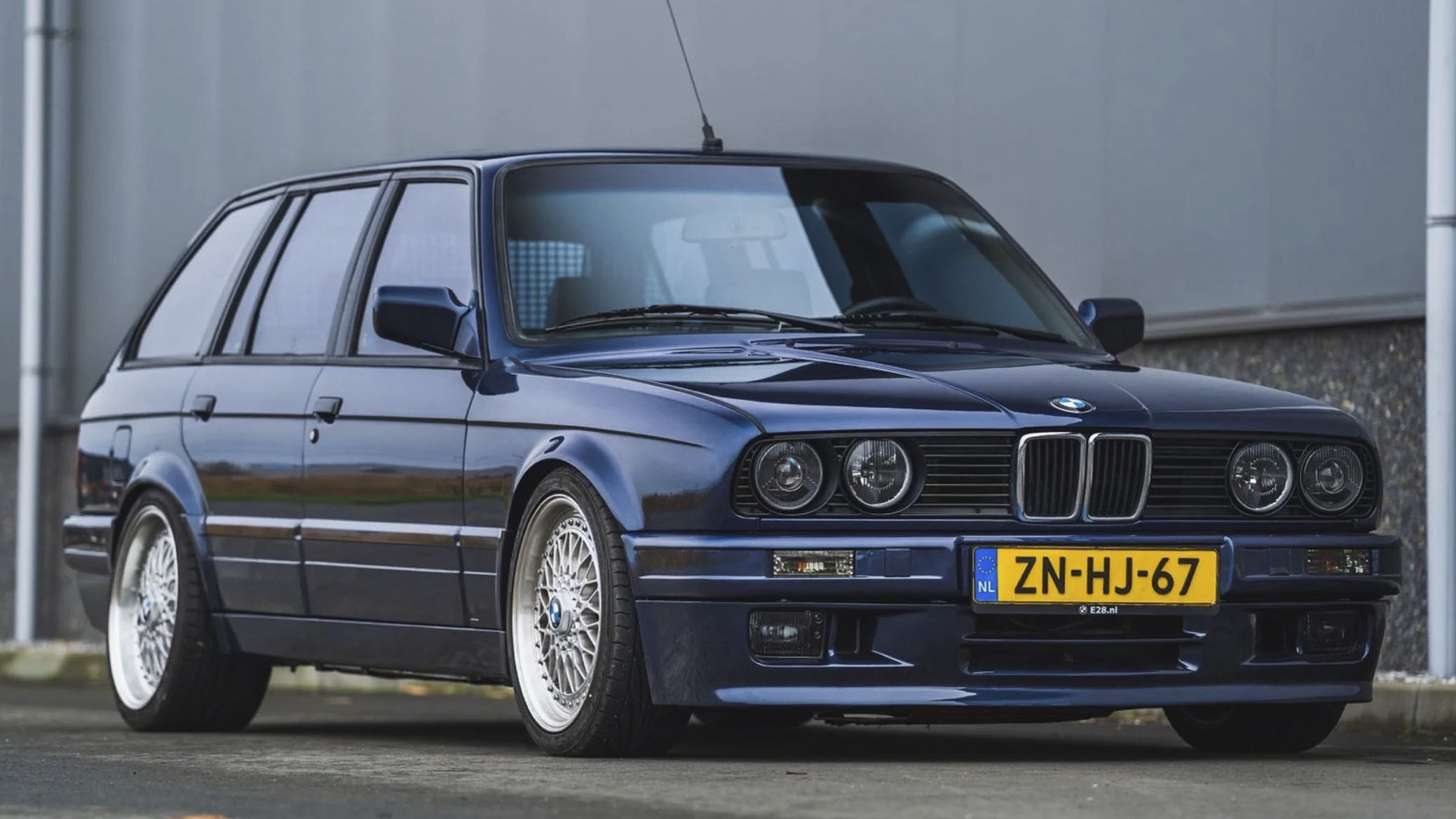 Wallpaper #iWi_FJMBSpphPi3-_wVY31 This Engine Swapped E30 Touring Really Tickles Our Fancy 40 Off