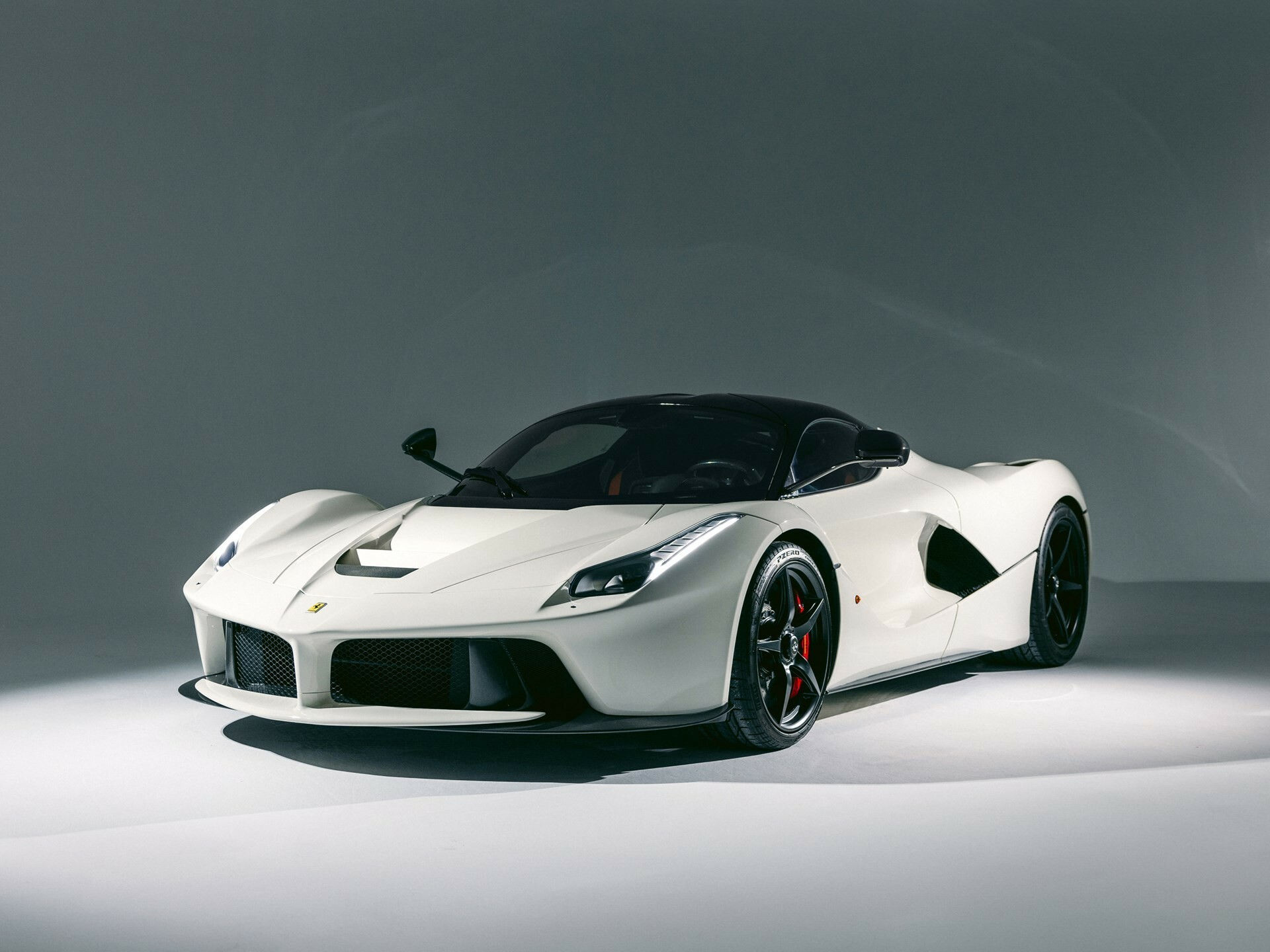 Wallpaper #IamqKZMBMYaX5LKBcdT3254 White Laferrari with Less Than 9 Miles is Just Begging to Be Driven