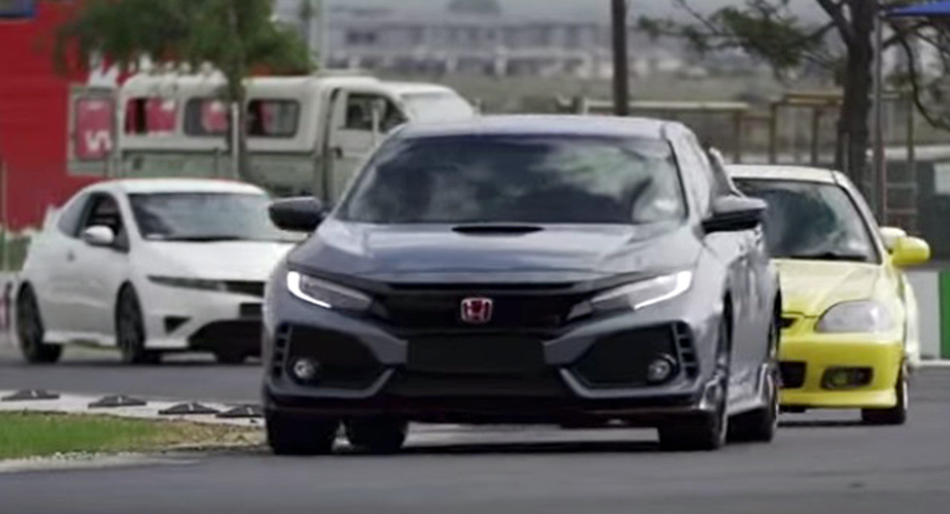 Wallpaper #NTs_cZcBSWmA-tzpVpD-48 Watch All Six Generations of Honda Civic Type R Hit the Track in One