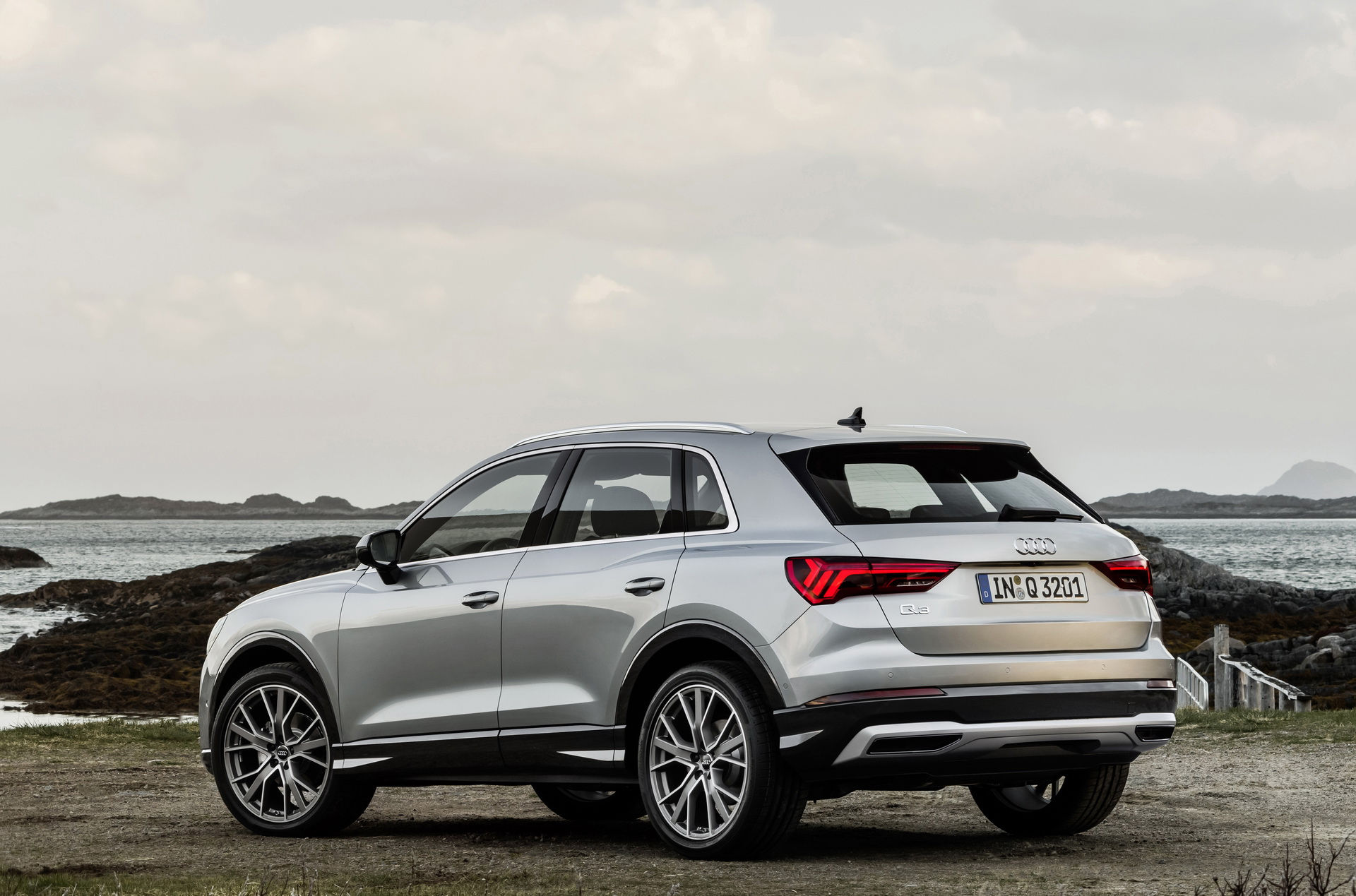 Wallpaper #-GfS5pIBSpphPi3-8DTR96 2019 Audi Q3 Revealed New Small Luxury SUV Grows and Embraces Its