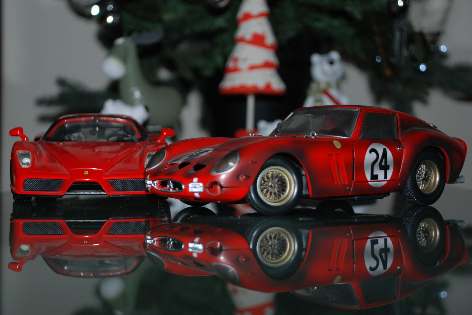Wallpaper #HGew95IBSpphPi3-v4c4174 Ferrari Die Cast Models Hot Wheels Out Bburago and Maisto in Carscoops