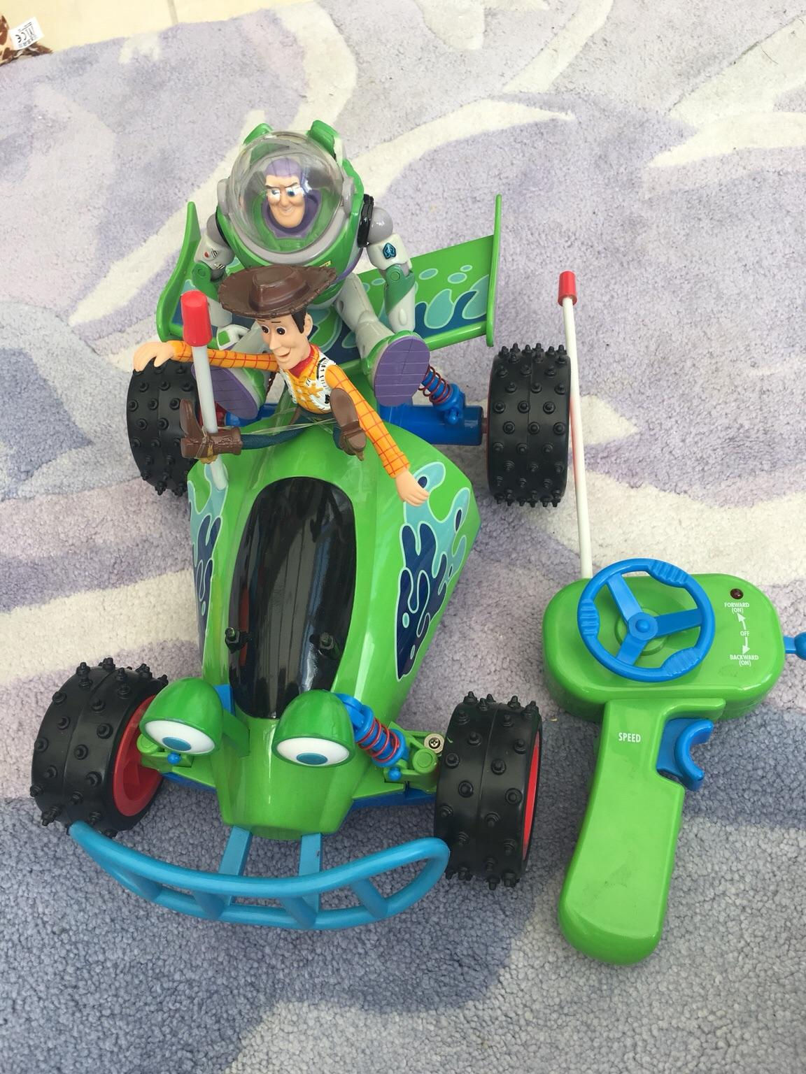 Wallpaper #y2es8pIBSpphPi3-MXHh275 Toy Story Remote Control Car in B79 Tamworth Fur Ps 1000 Zum Verkauf