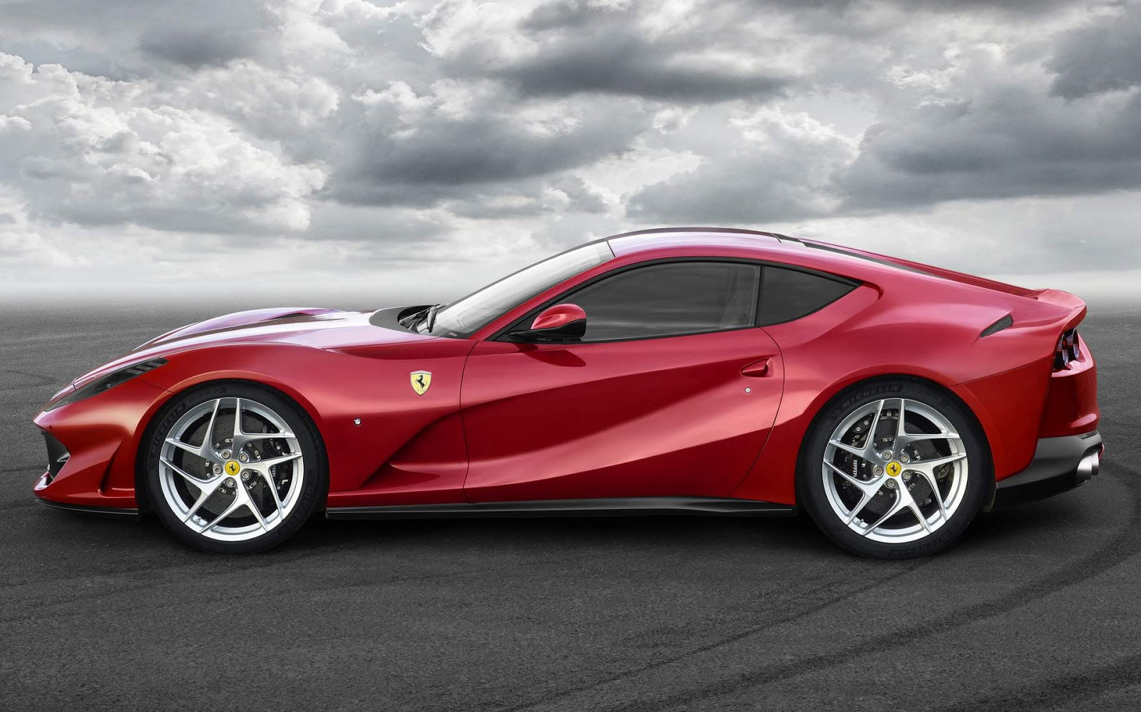 Wallpaper #GEZsVZcBqAgmjOk2hl5k199 Nova Ferrari 812 Superfast Fotos E Especificacoes Oficiais