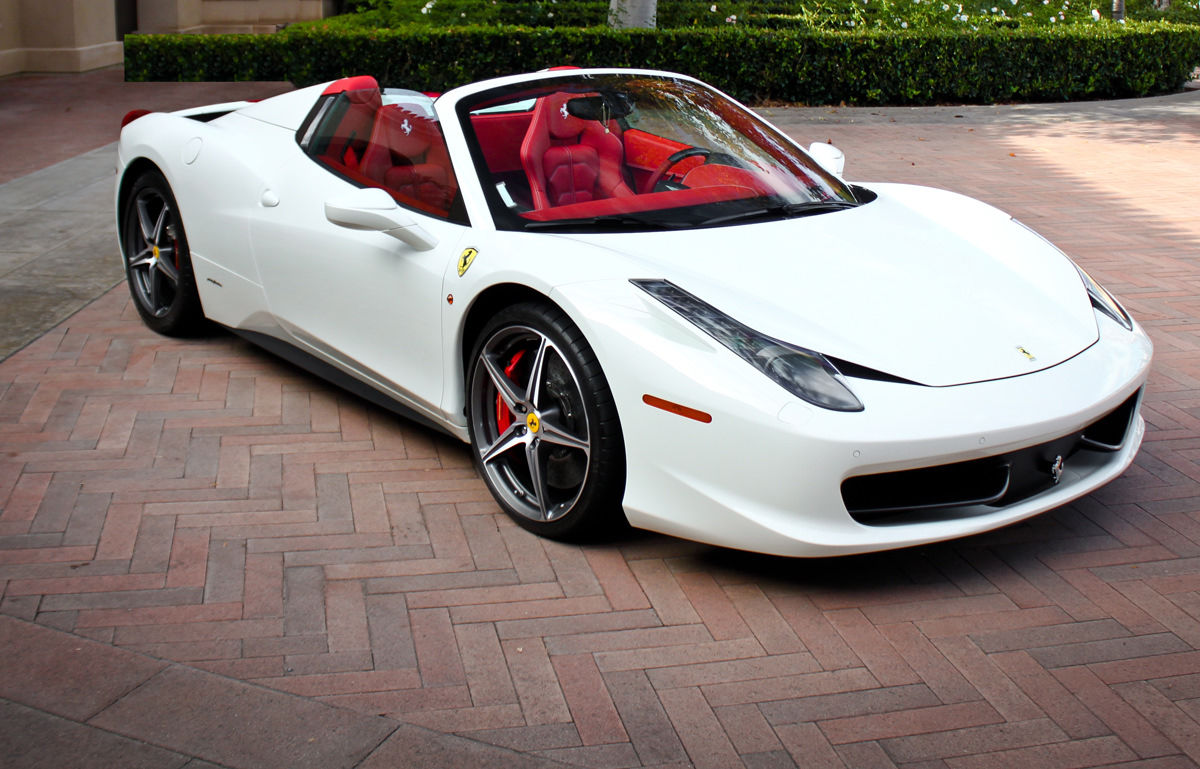Wallpaper #9HT3v44B_8f4nGFavWyV22 Luxury Top 5 Luxury Ferrari