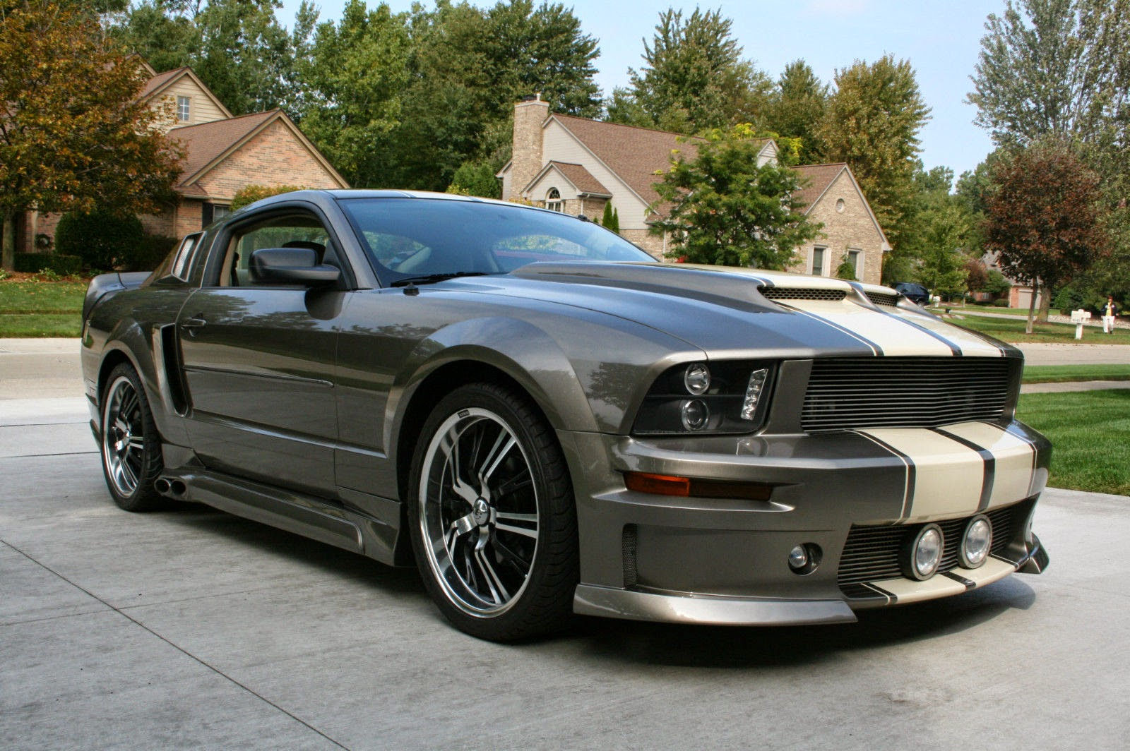 Wallpaper #4WfD-JIBSpphPi3-3IrB157 Used 2005 Mustang GT