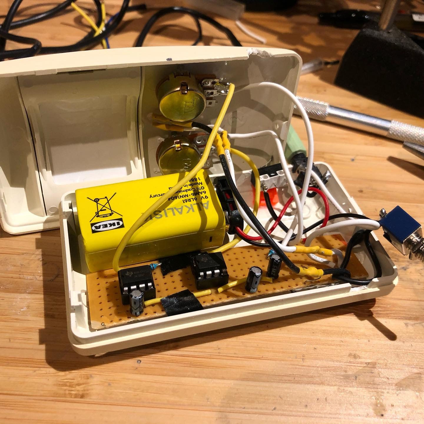 Wallpaper #oWc9-5IBSpphPi3-WZNa94 Gallery Atari Punk Console Inside a Proximity Sensor Case Hackadayio