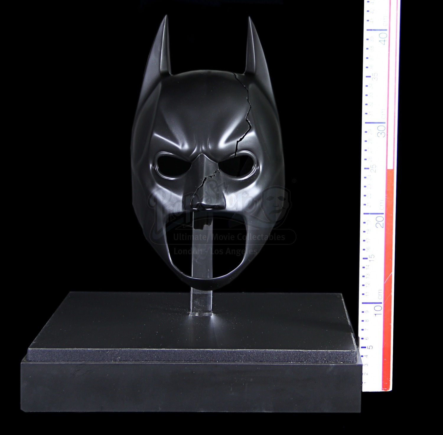 Wallpaper #G2iUIJMBSpphPi3-mS4c95 The Dark Knight Rises 2012 Promotional Bat Cowl Current Price Ps1700