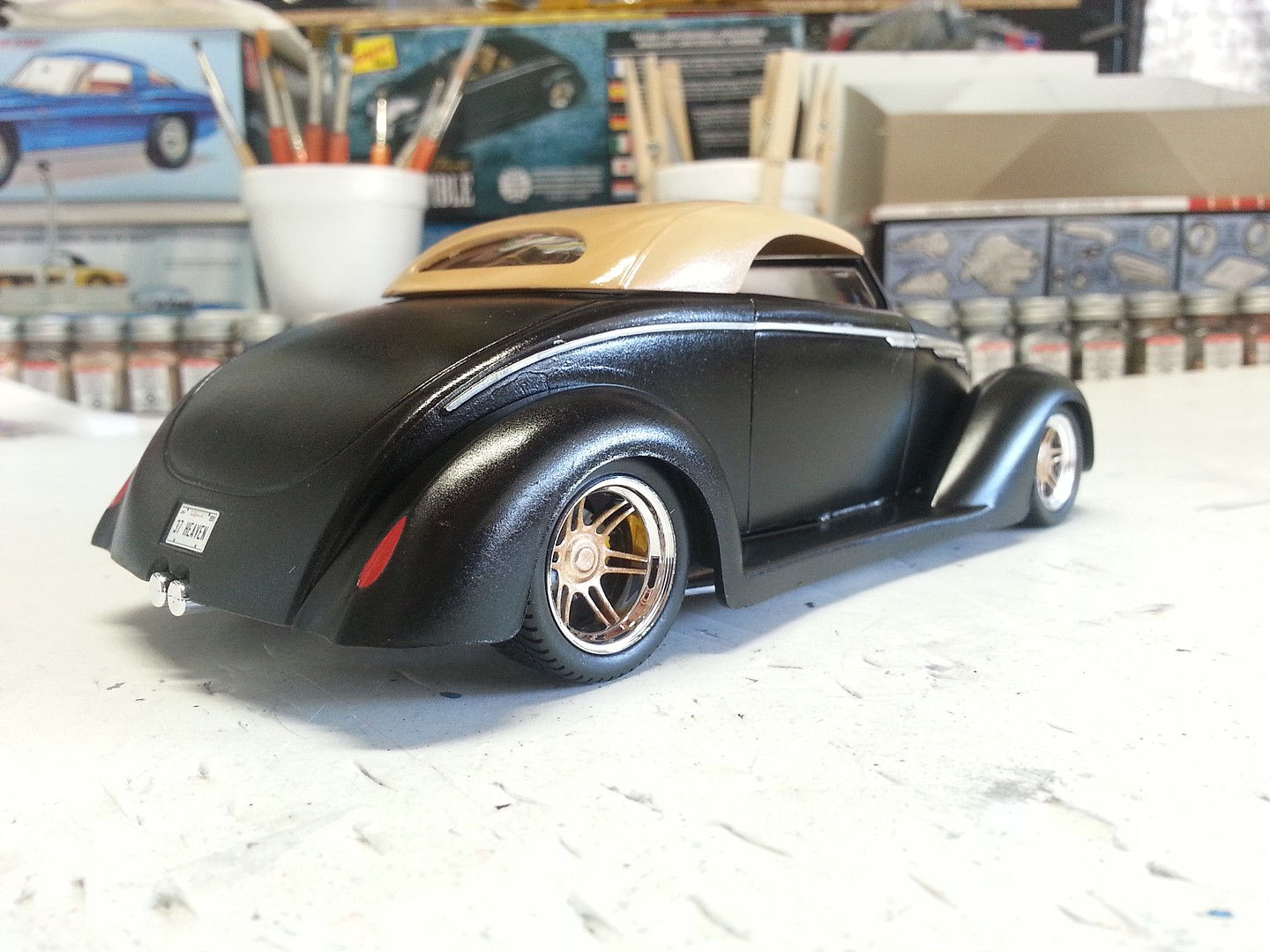 Wallpaper #fRkROI8BtGB6xQ78_6f120 1937 Ford Custom Convertible Plastic Model Car Kit 124 Scale