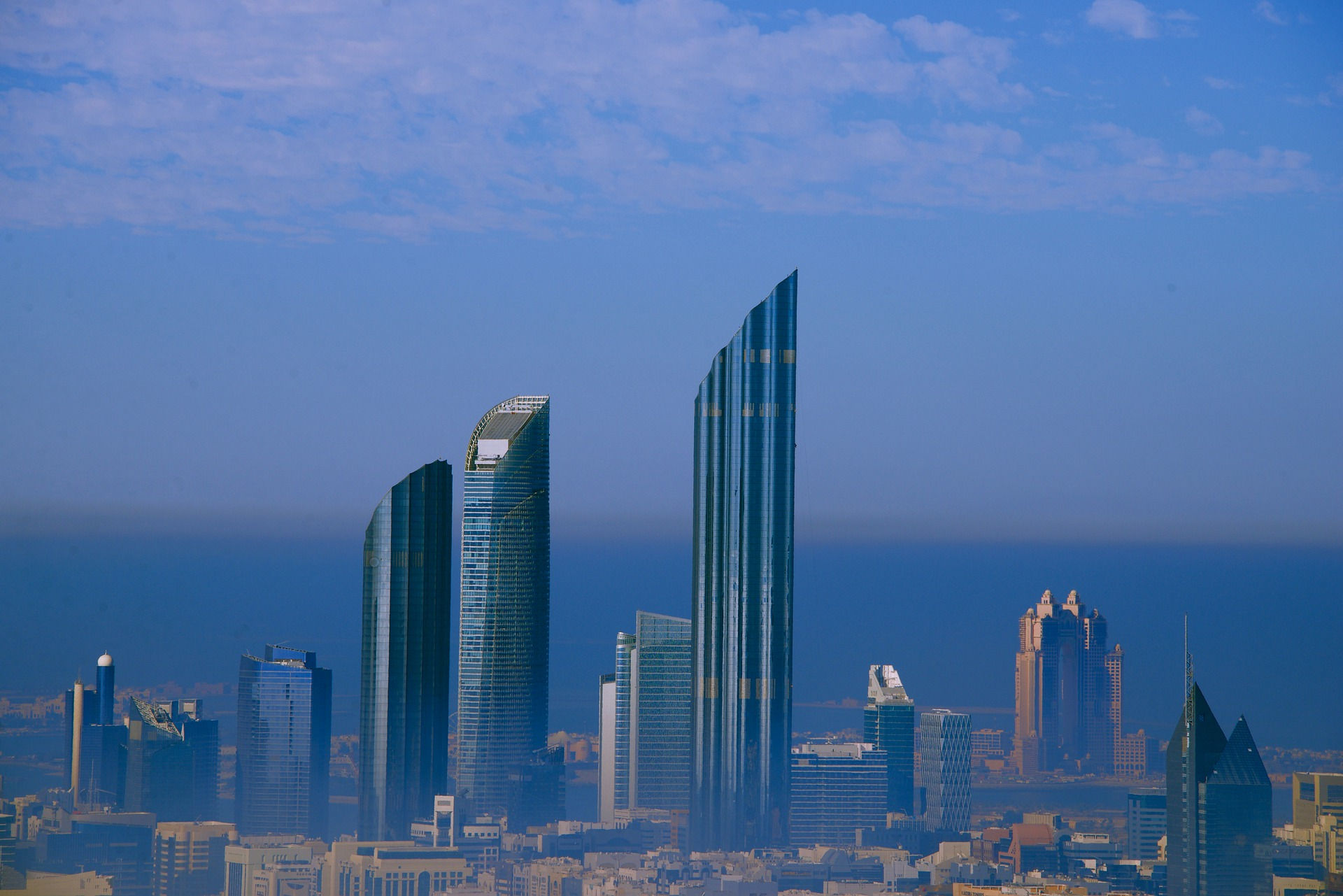 Wallpaper #8miYGpMBSpphPi3-dBwa307 Abu Dhabi the Skyscraper Center
