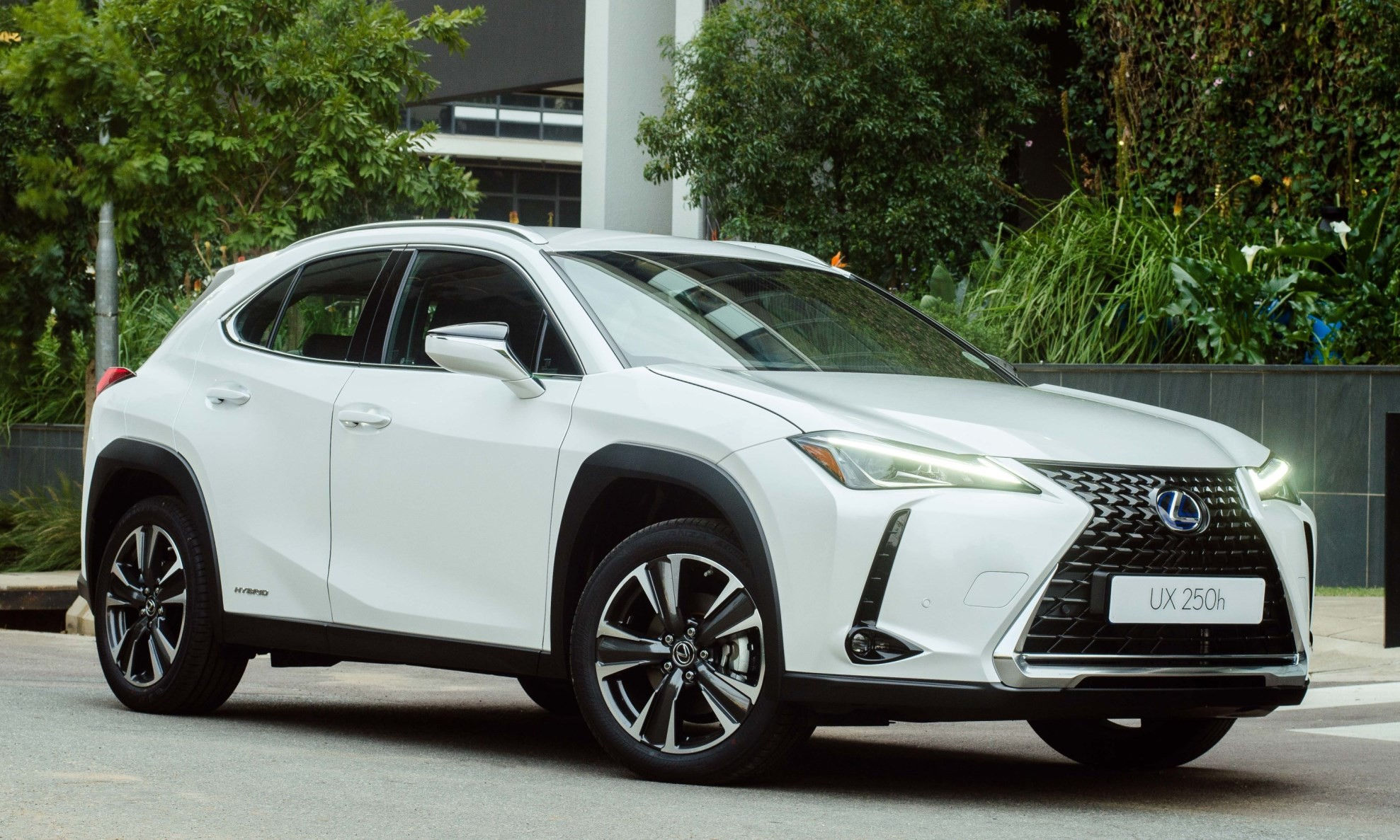 Wallpaper #Pu_TS5MBMN-XEVvVXTzo155 Ux 250h Ex is the Latest Addition to Lexus Small SUV Range