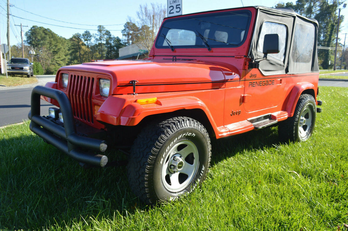 Wallpaper #TWhEFZMBSpphPi3-FQc3299 Fully Restored Jeep Wrangler with Renegade Package Like New Condition