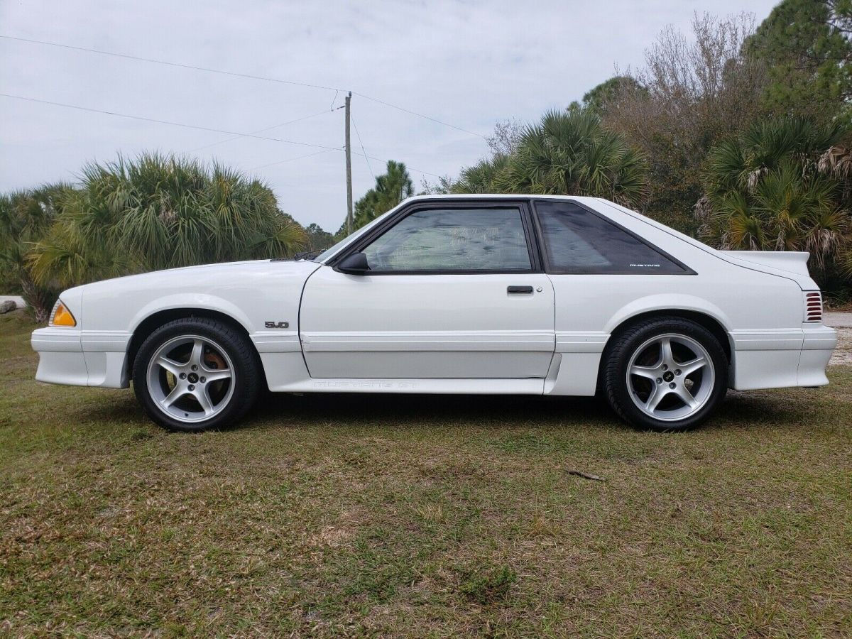 Wallpaper #ukUYjo4B7YBJg1BVsZzf48 1991 Ford Mustang Fox Body 50 Hatchback White Rwd Manual GT Classic