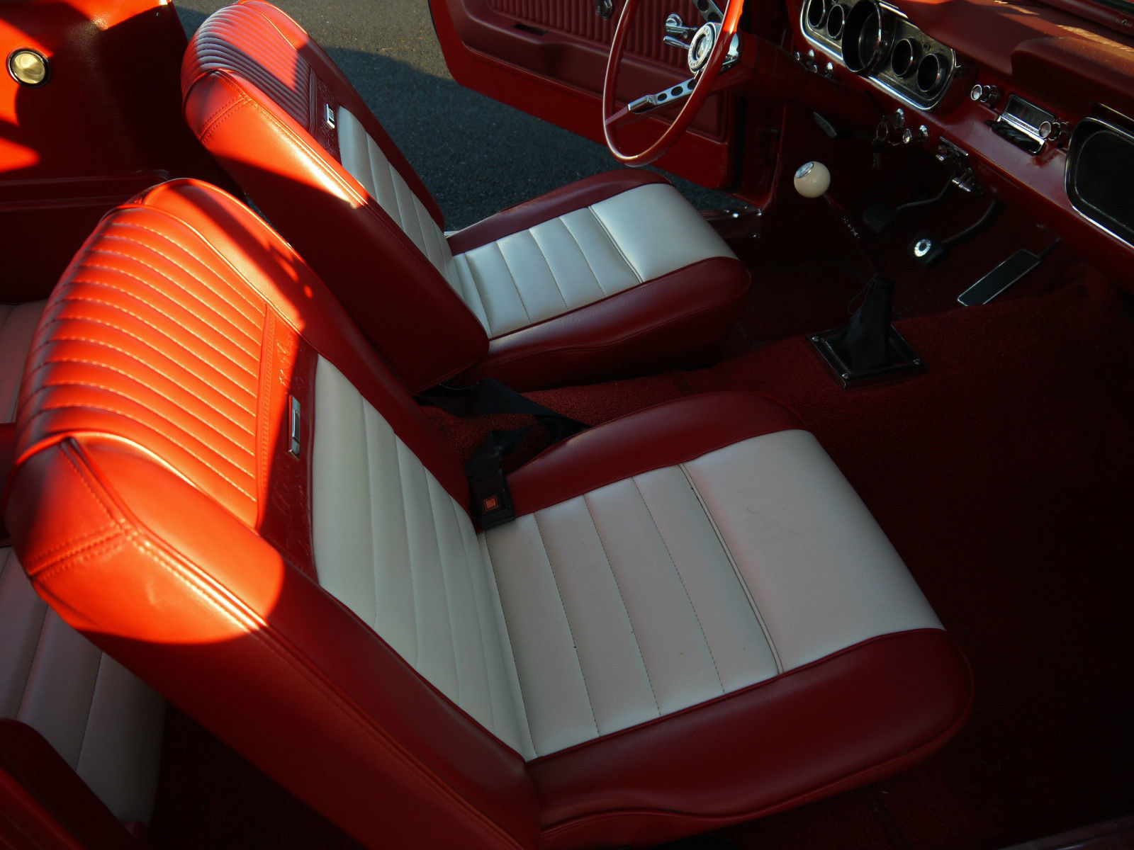 Wallpaper #oxlyF48BtGB6xQ78W2-l35 1965 Mustang Fastback 4 Speed Manual Pony Interior No Reserve