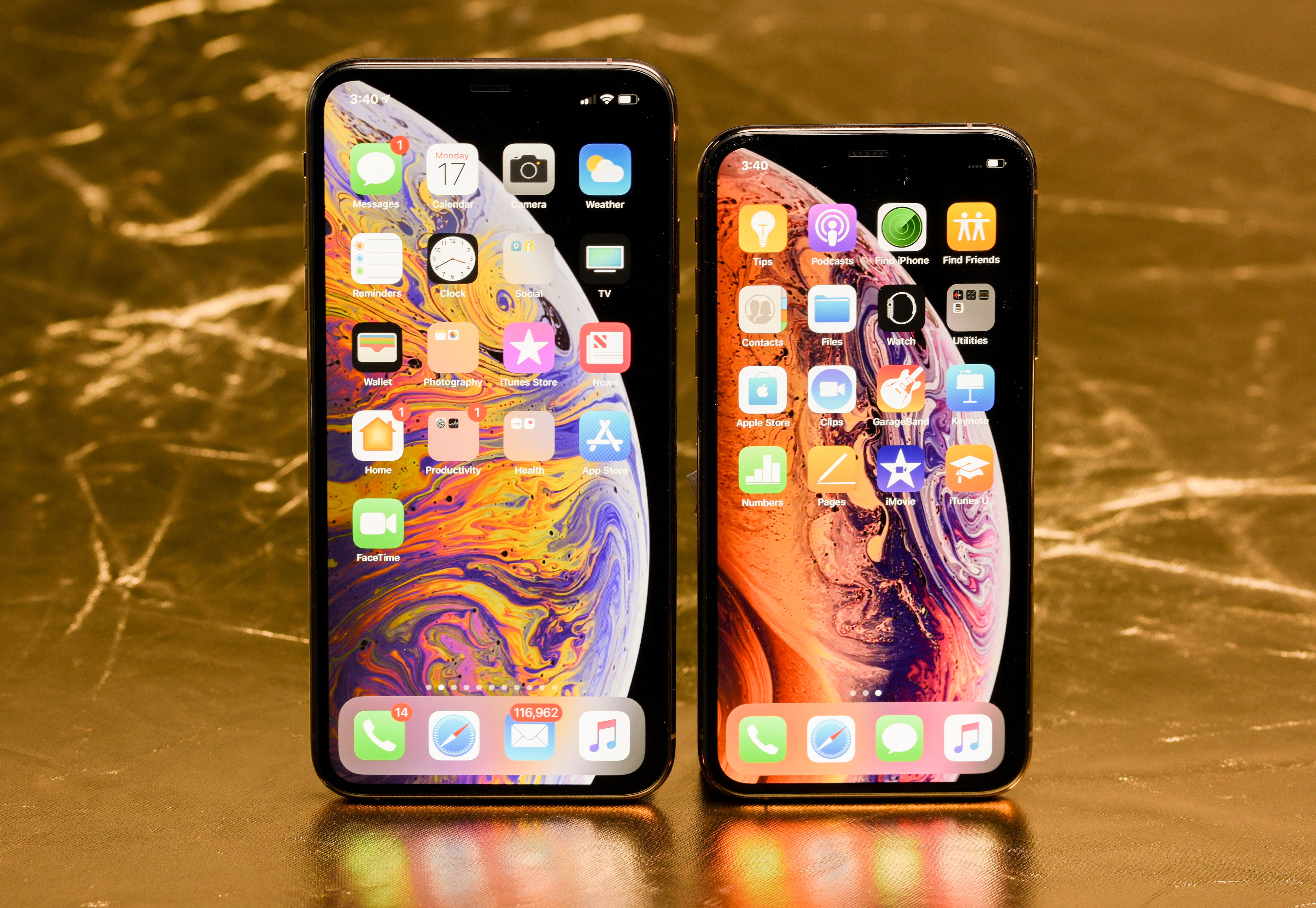 Wallpaper #RxldOI8BtGB6xQ78aqi15 Apples iPhone Xs Xs Max Incrementally Better with Bigger Price Tag