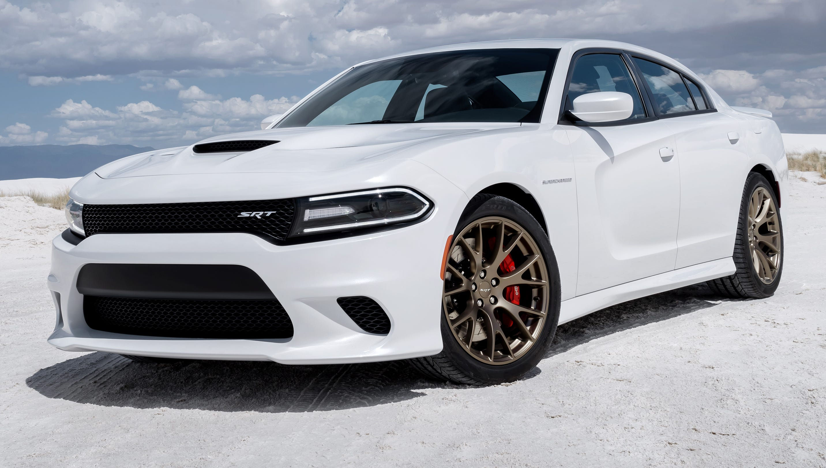 Wallpaper #7QMuYpMBpyOg8YnER9FE245 Dodge Charger Srt Hellcat 707 Hp Family Sedan
