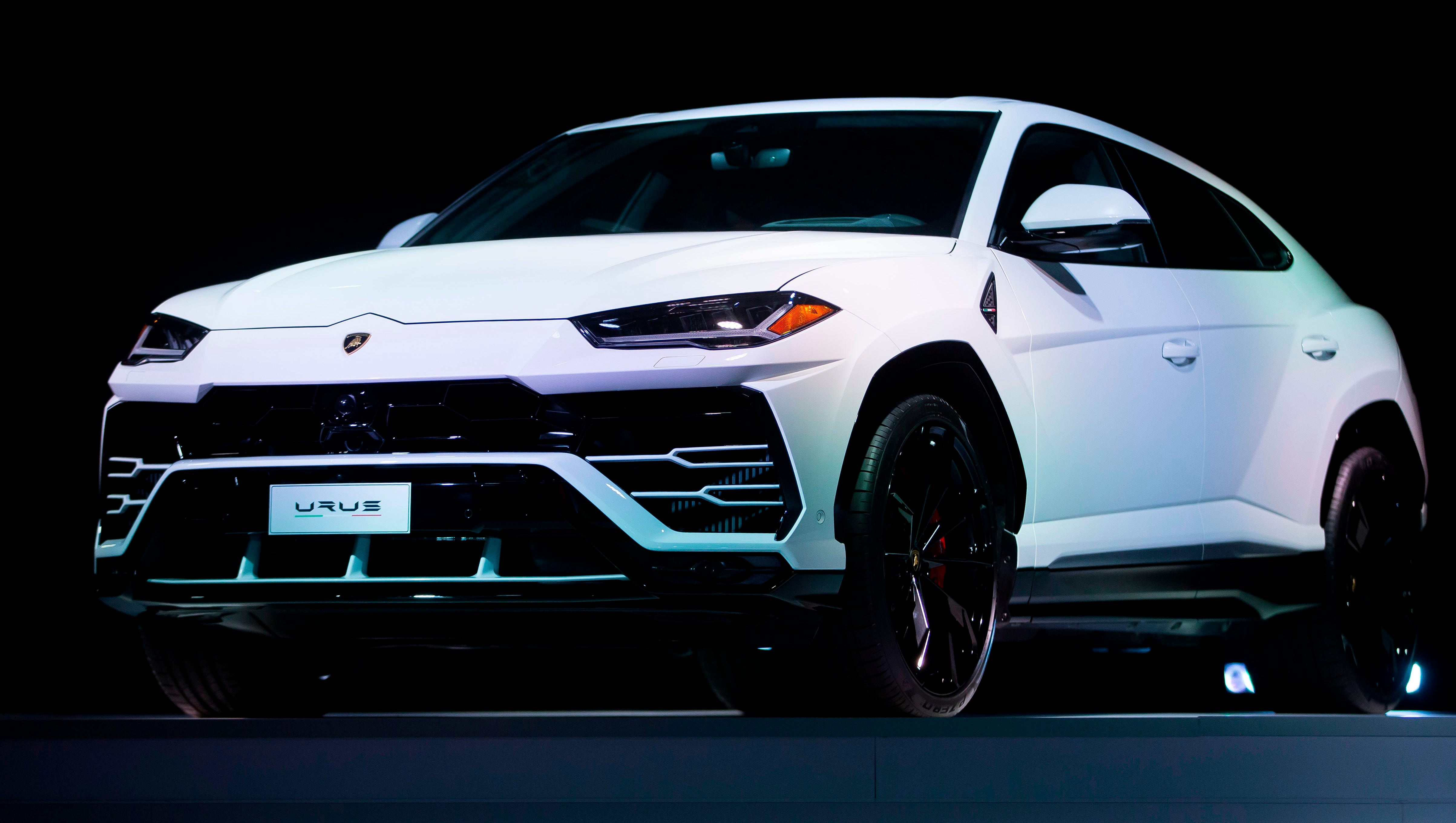 Wallpaper #Pn32844Bnwiau_P6Iw6S6 Lamborghini Vows Supercar Performance in Urus SUV